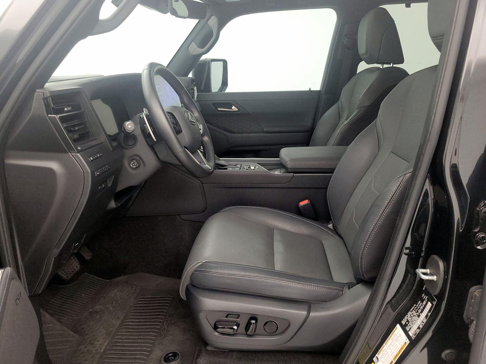 Thumbnail: 2024 Lexus GX - 11