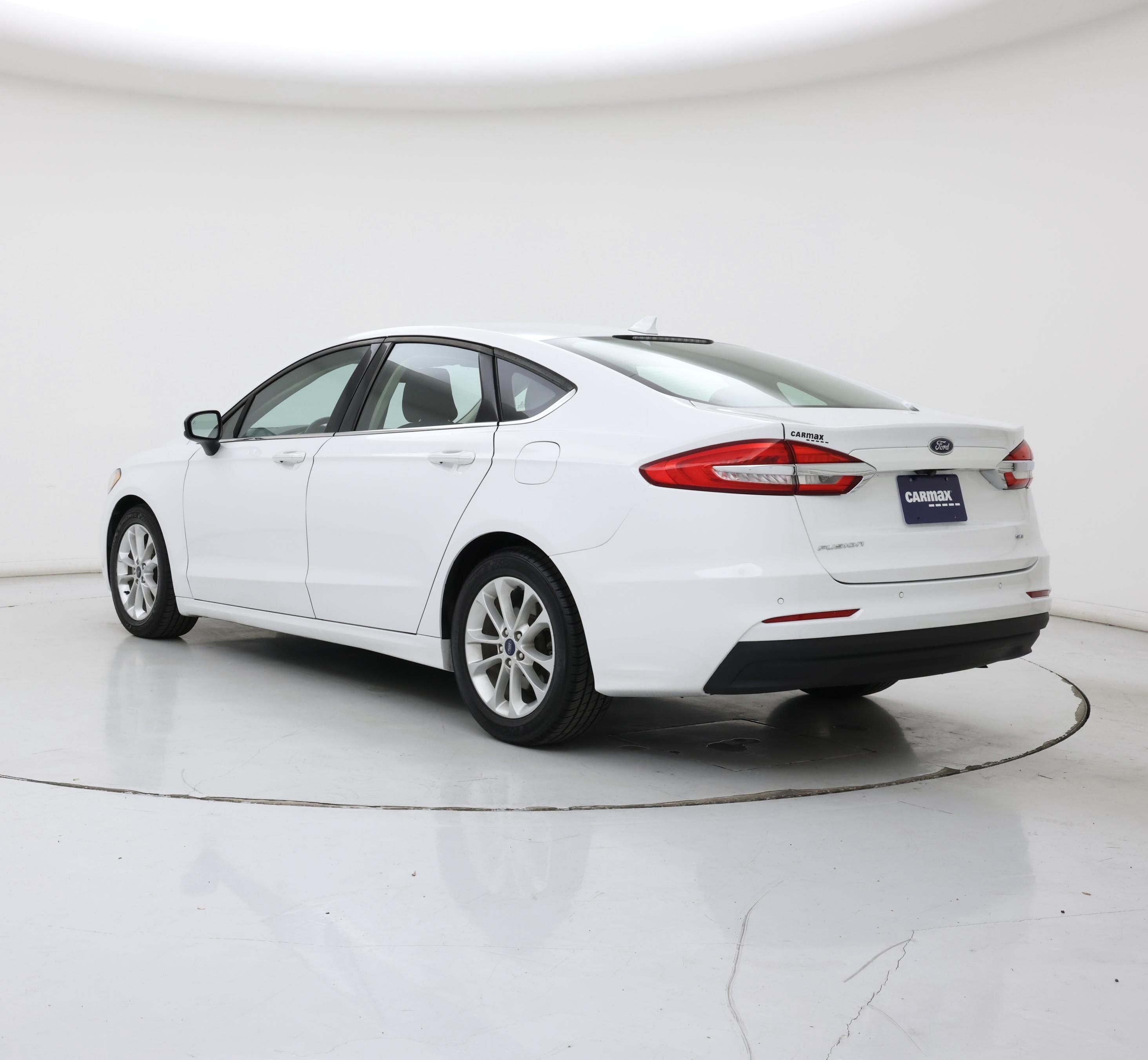 Thumbnail: 2019 Ford Fusion - 2