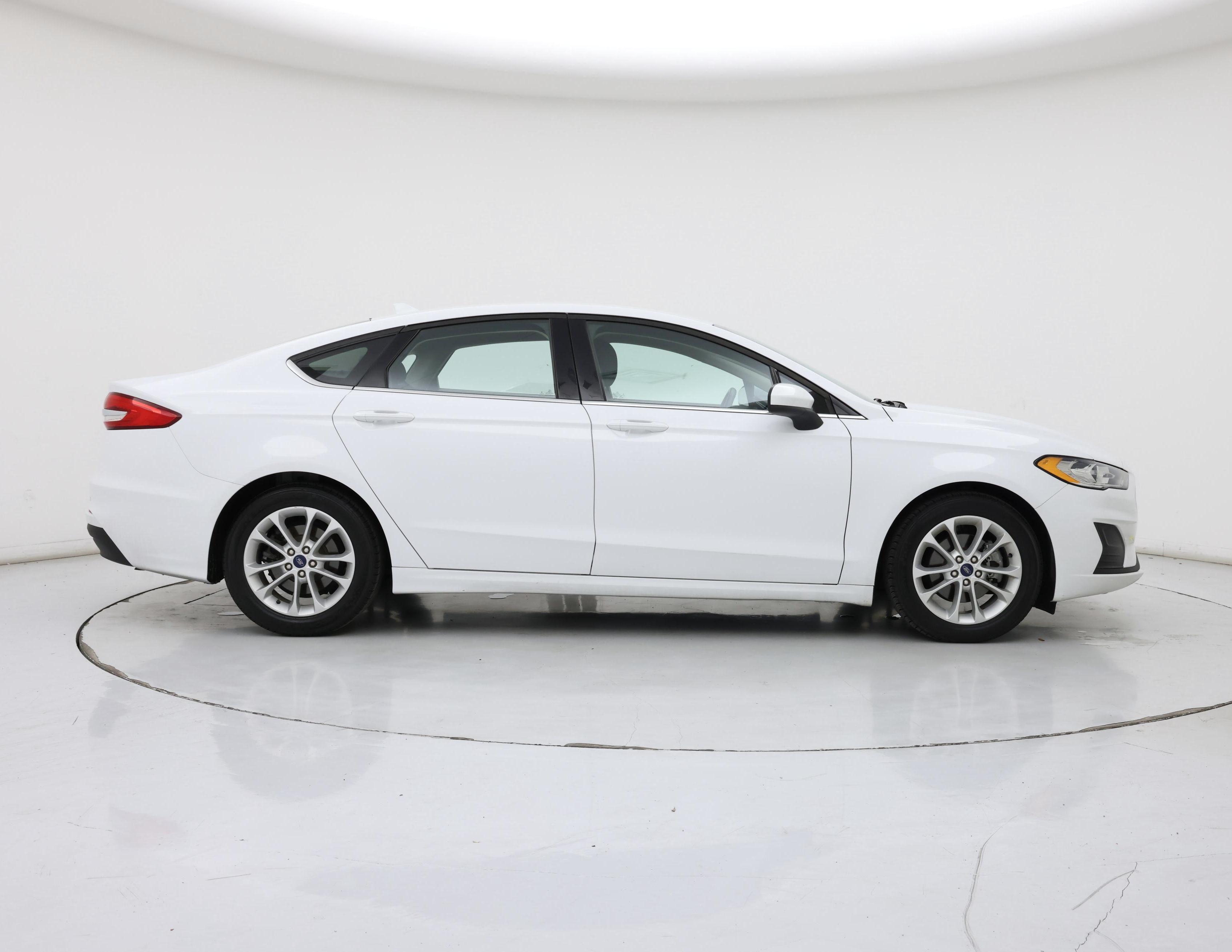Thumbnail: 2019 Ford Fusion - 7