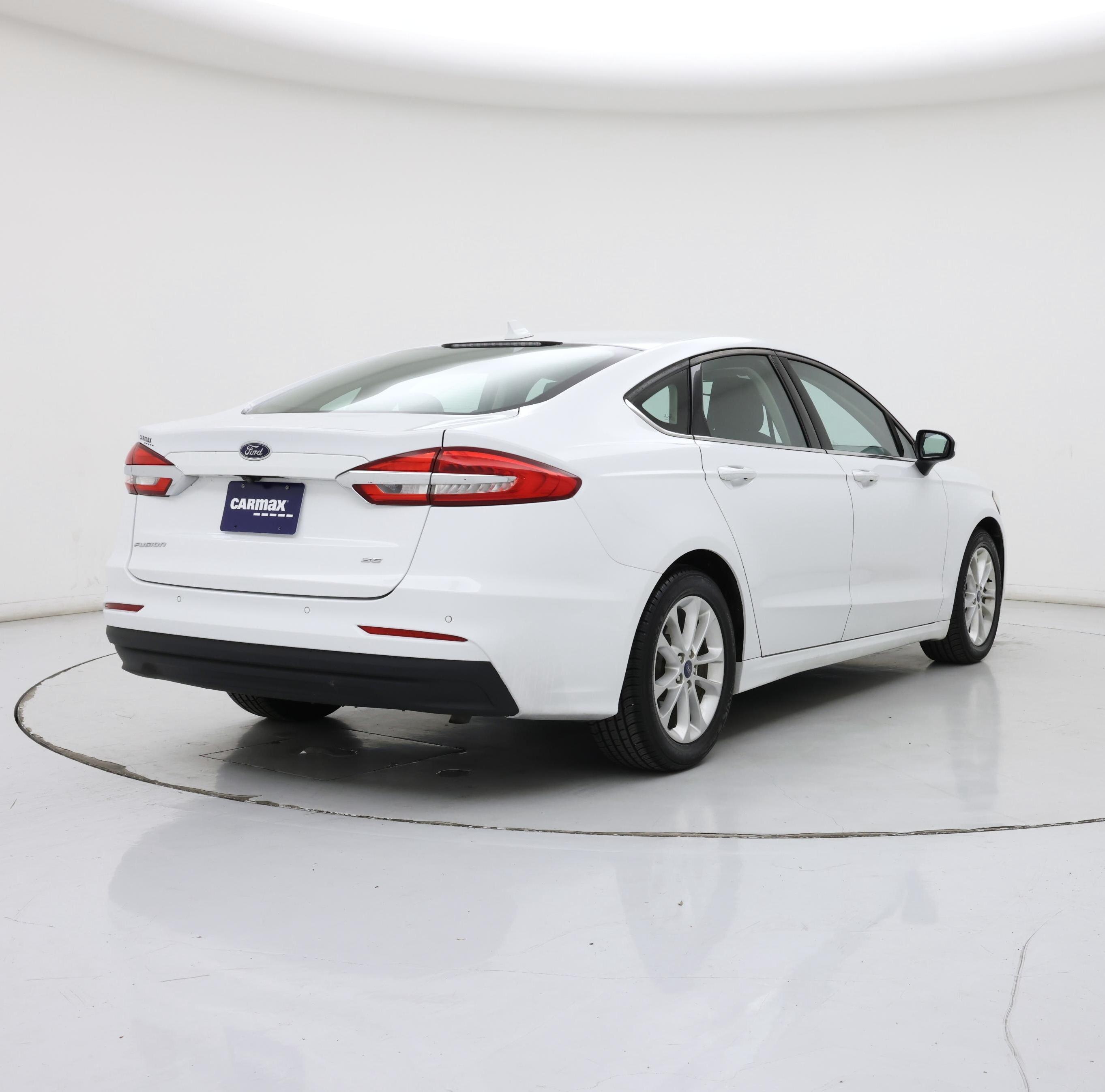 Thumbnail: 2019 Ford Fusion - 8