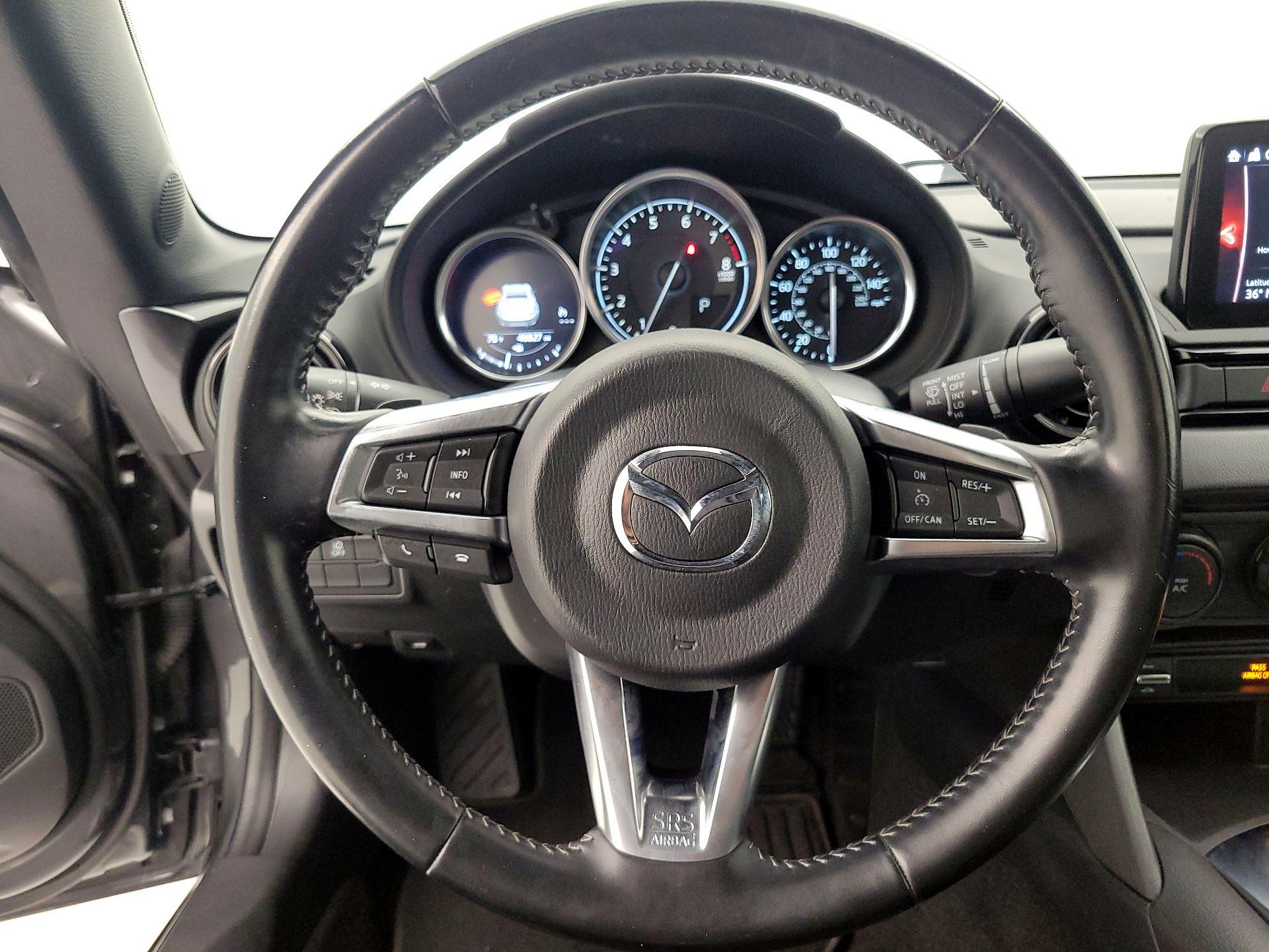 Thumbnail: 2020 Mazda MX-5 Miata - 10