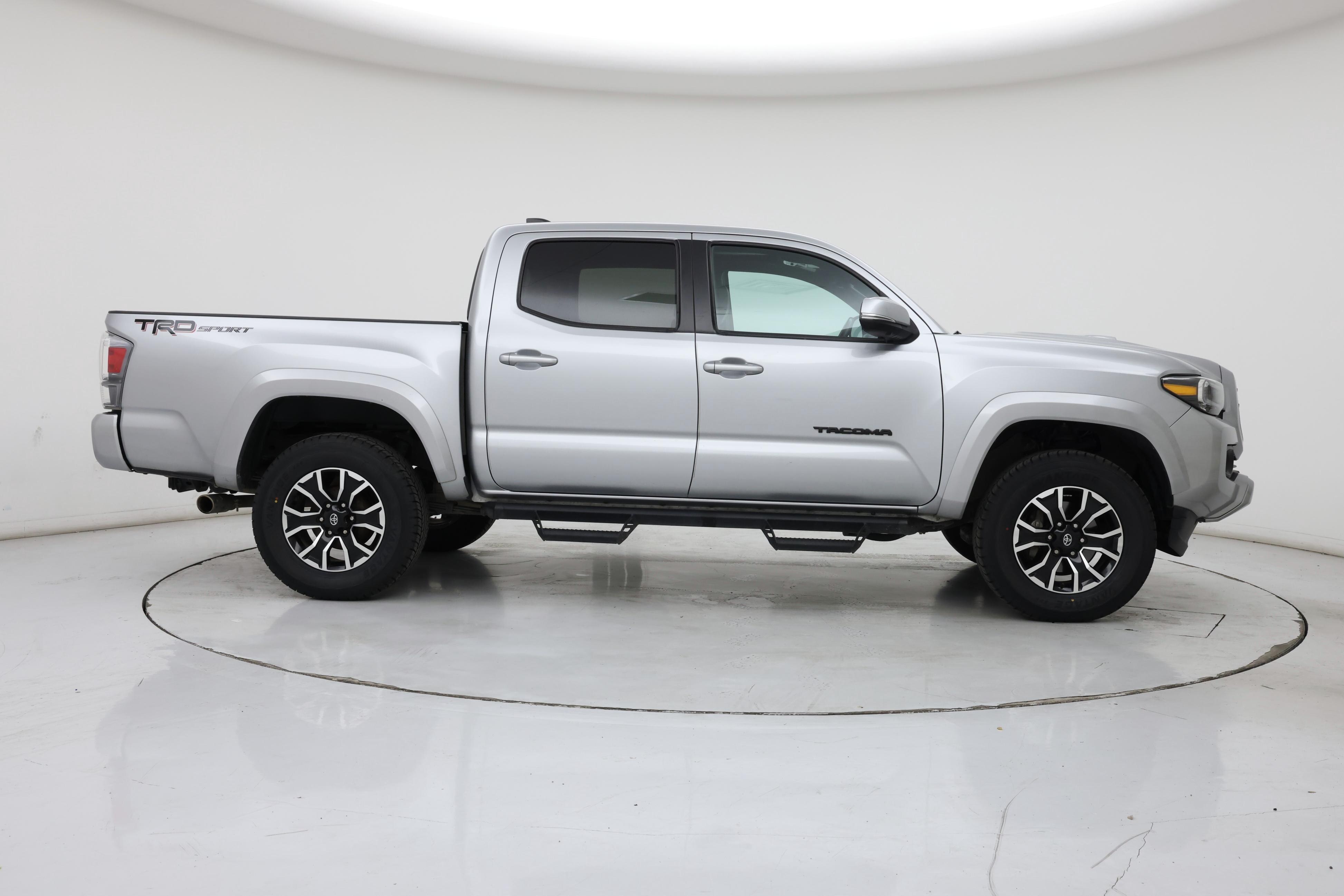 Thumbnail: 2022 Toyota Tacoma - 7