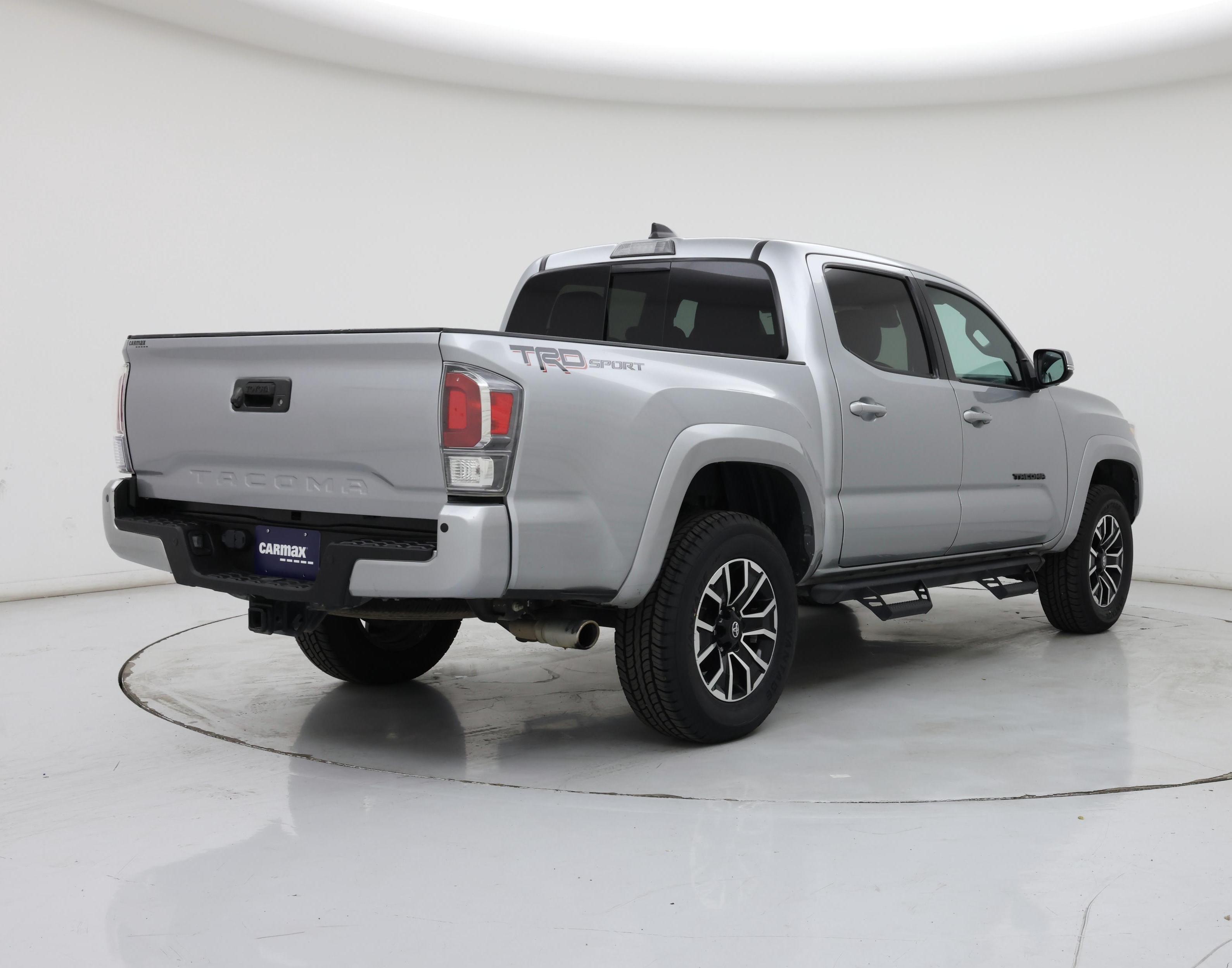 Thumbnail: 2022 Toyota Tacoma - 8