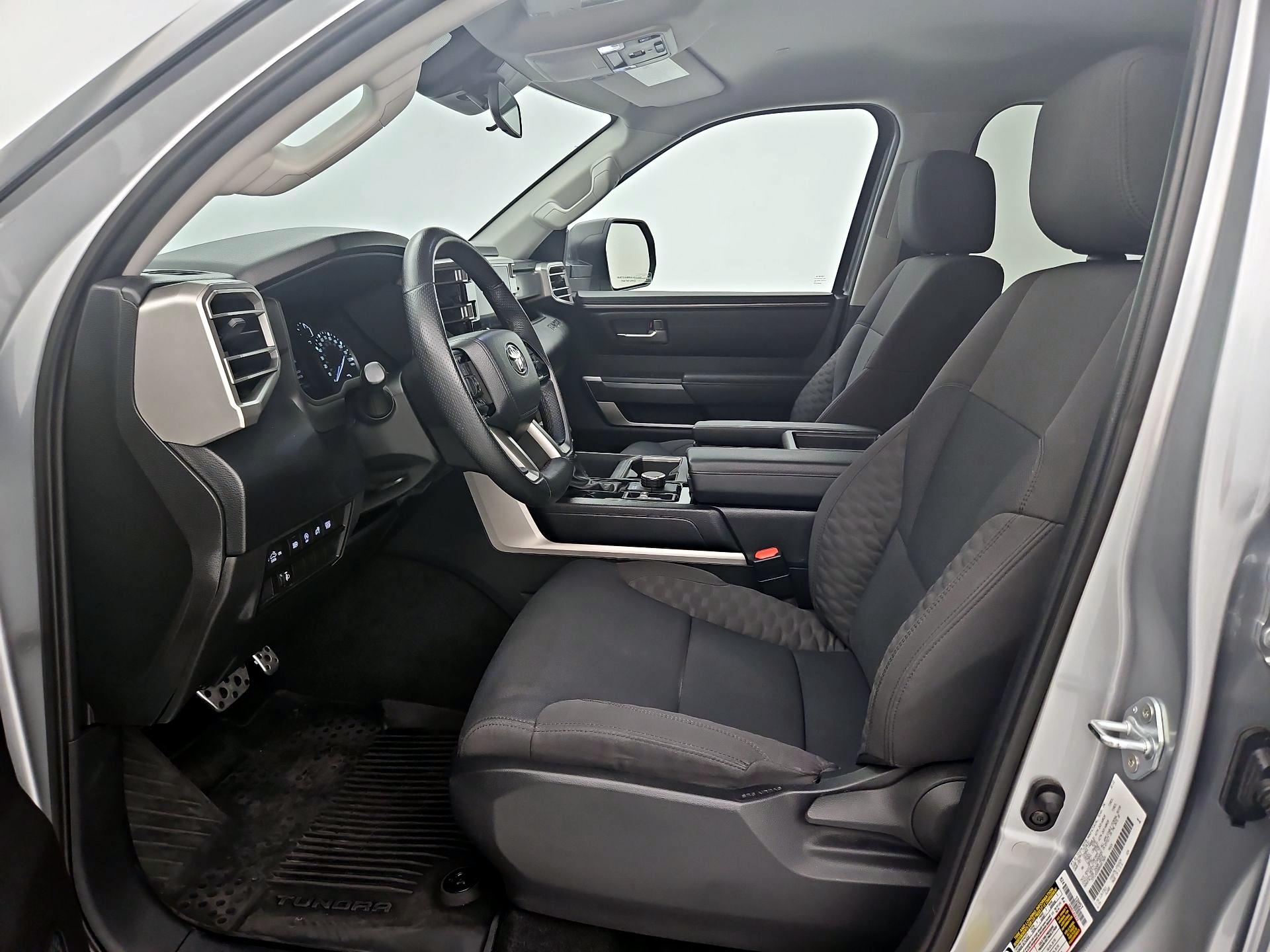 Thumbnail: 2022 Toyota Tundra - 11