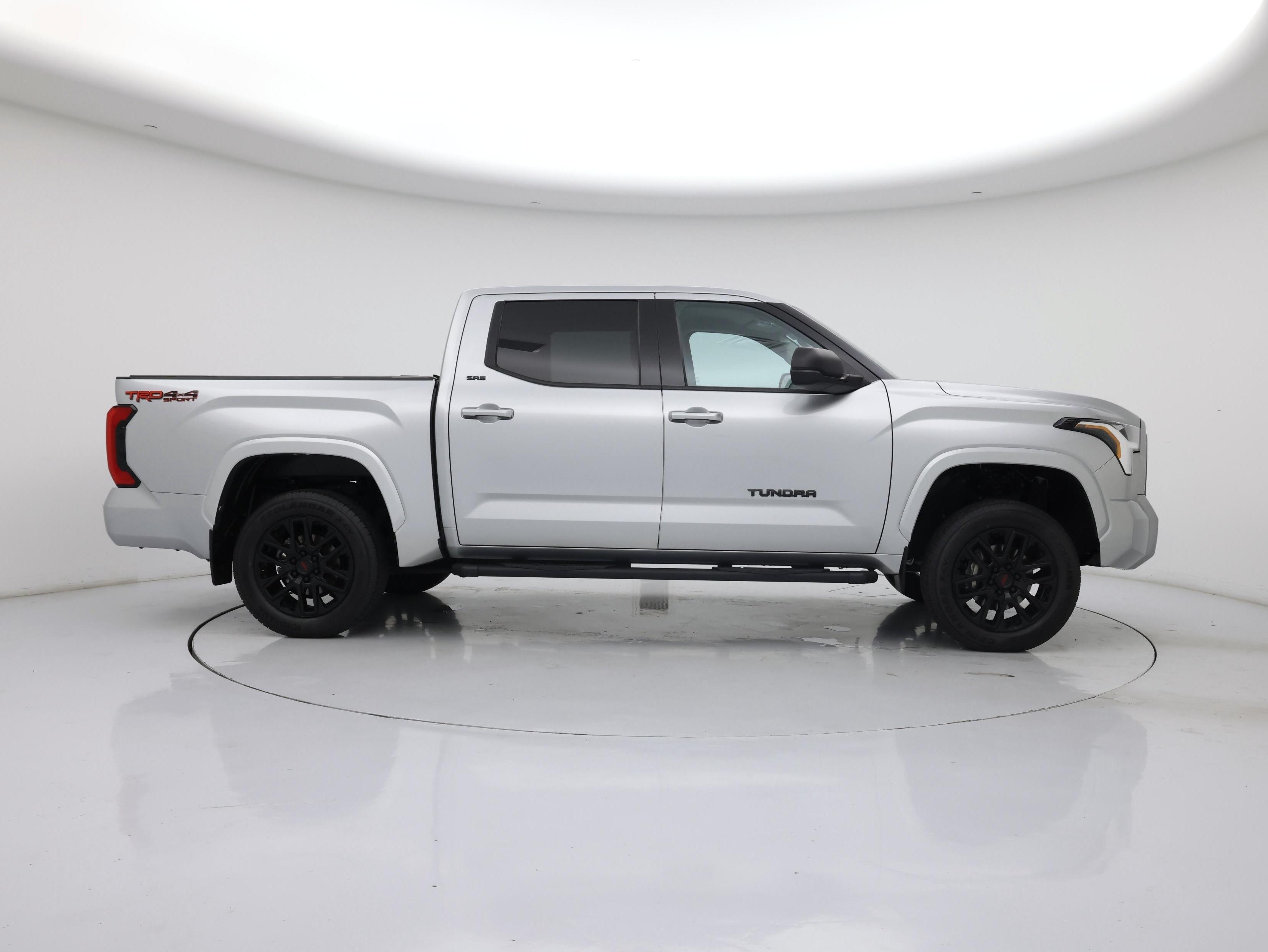 Thumbnail: 2022 Toyota Tundra - 7