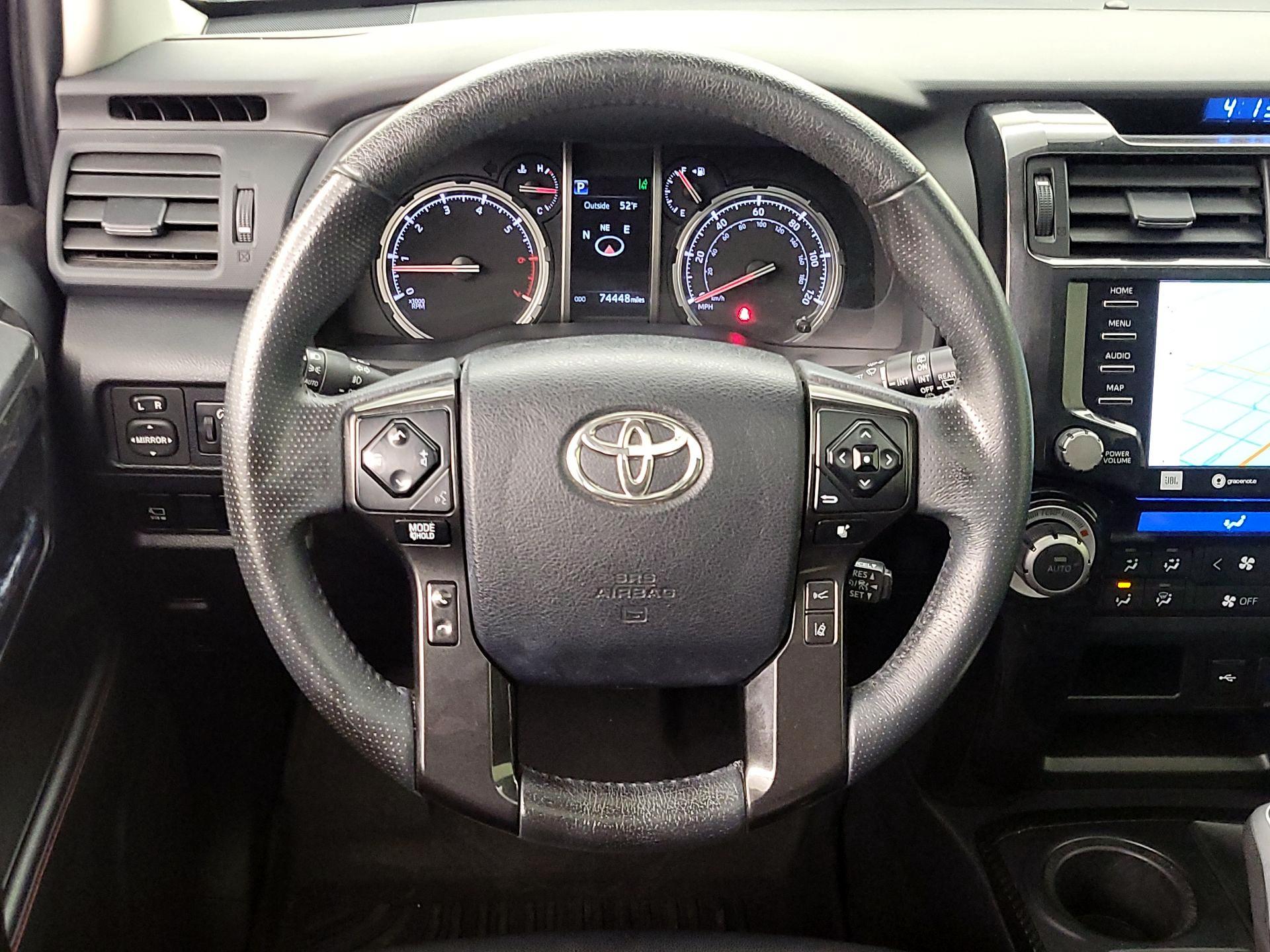 Thumbnail: 2022 Toyota 4Runner - 10