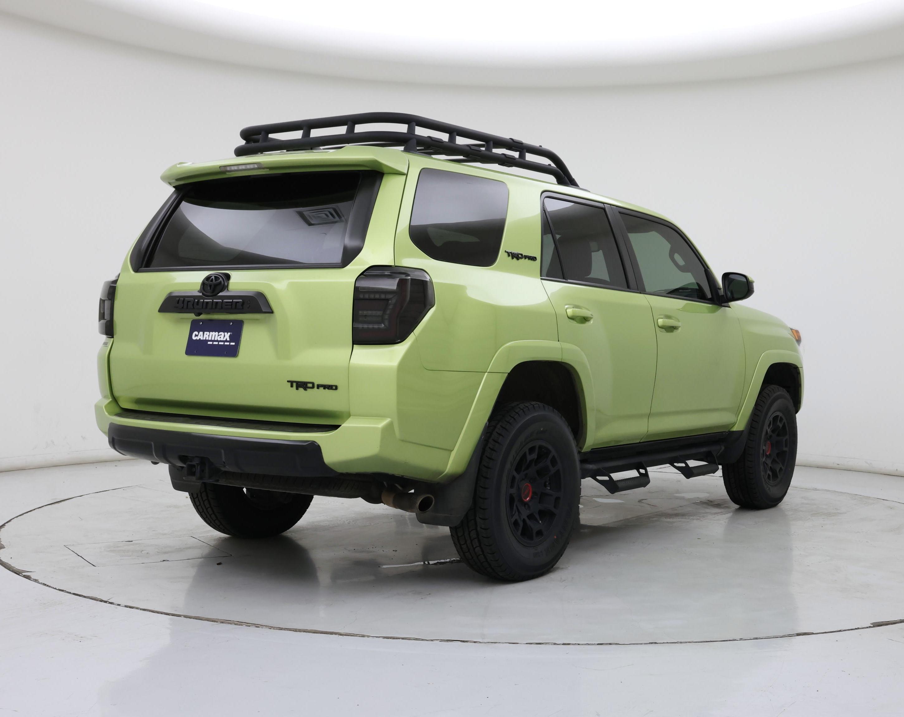 Thumbnail: 2022 Toyota 4Runner - 8