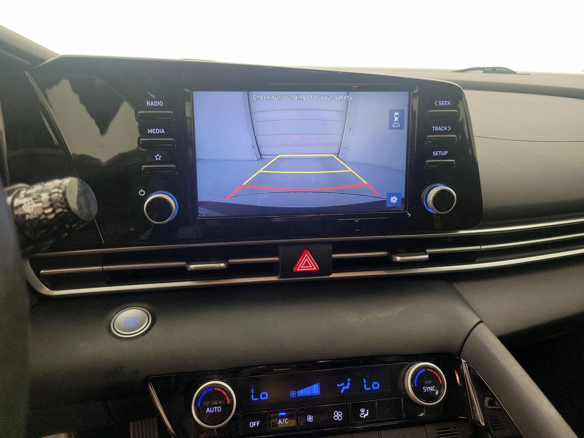 Thumbnail: 2021 Hyundai Elantra - 14