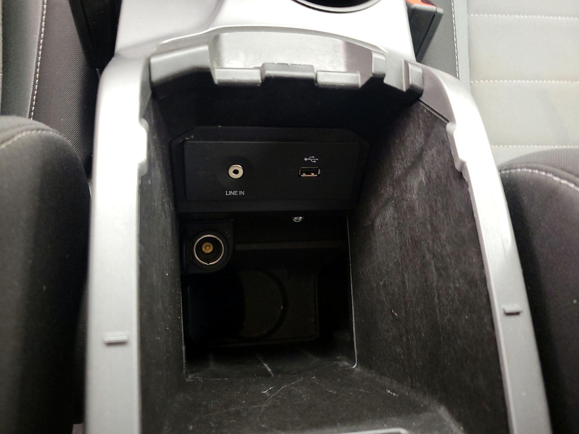 Thumbnail: 2014 Ford Escape - 18