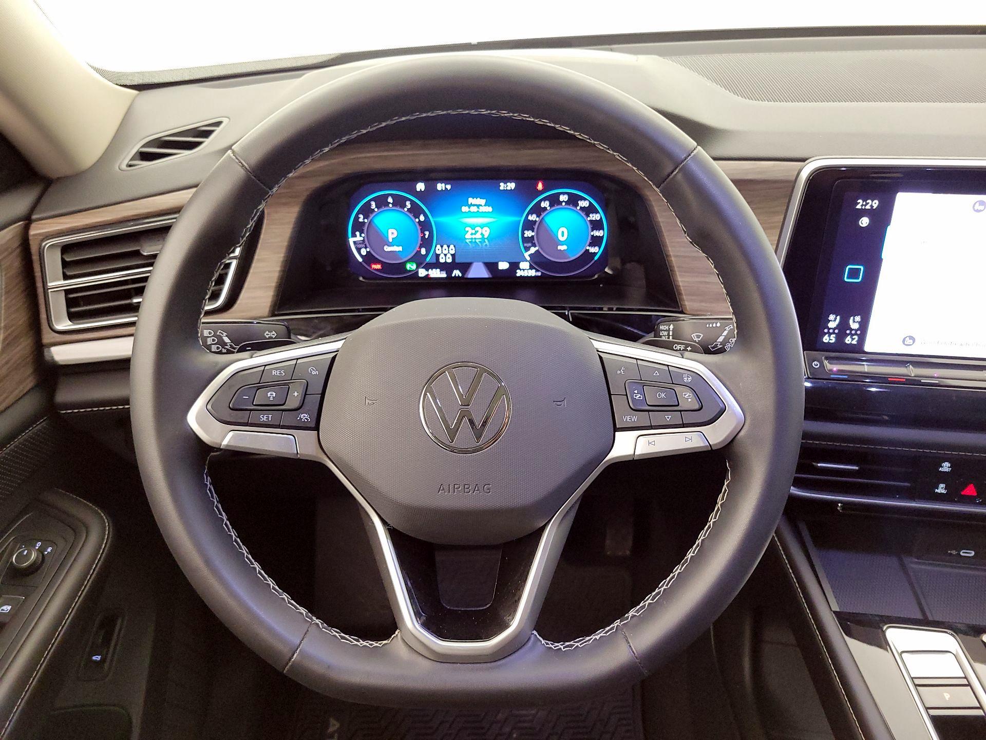 Thumbnail: 2024 Volkswagen Atlas - 10