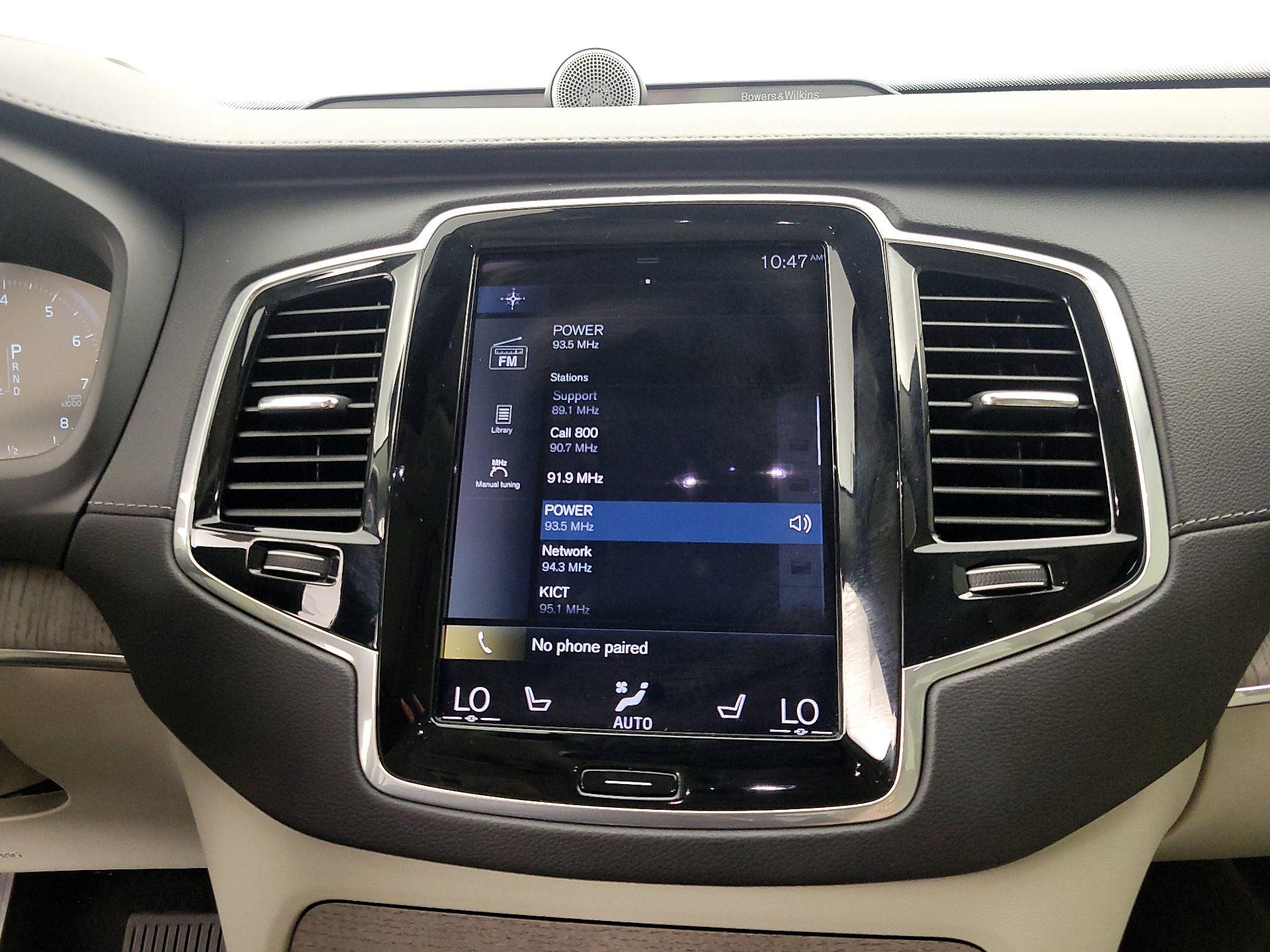 Thumbnail: 2021 Volvo XC90 - 16