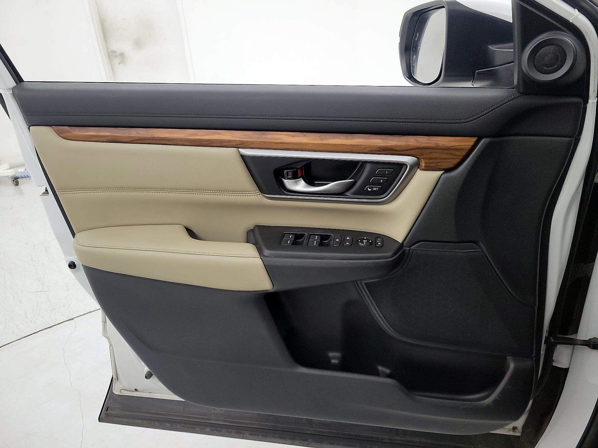 Thumbnail: 2019 Honda CR-V - 12