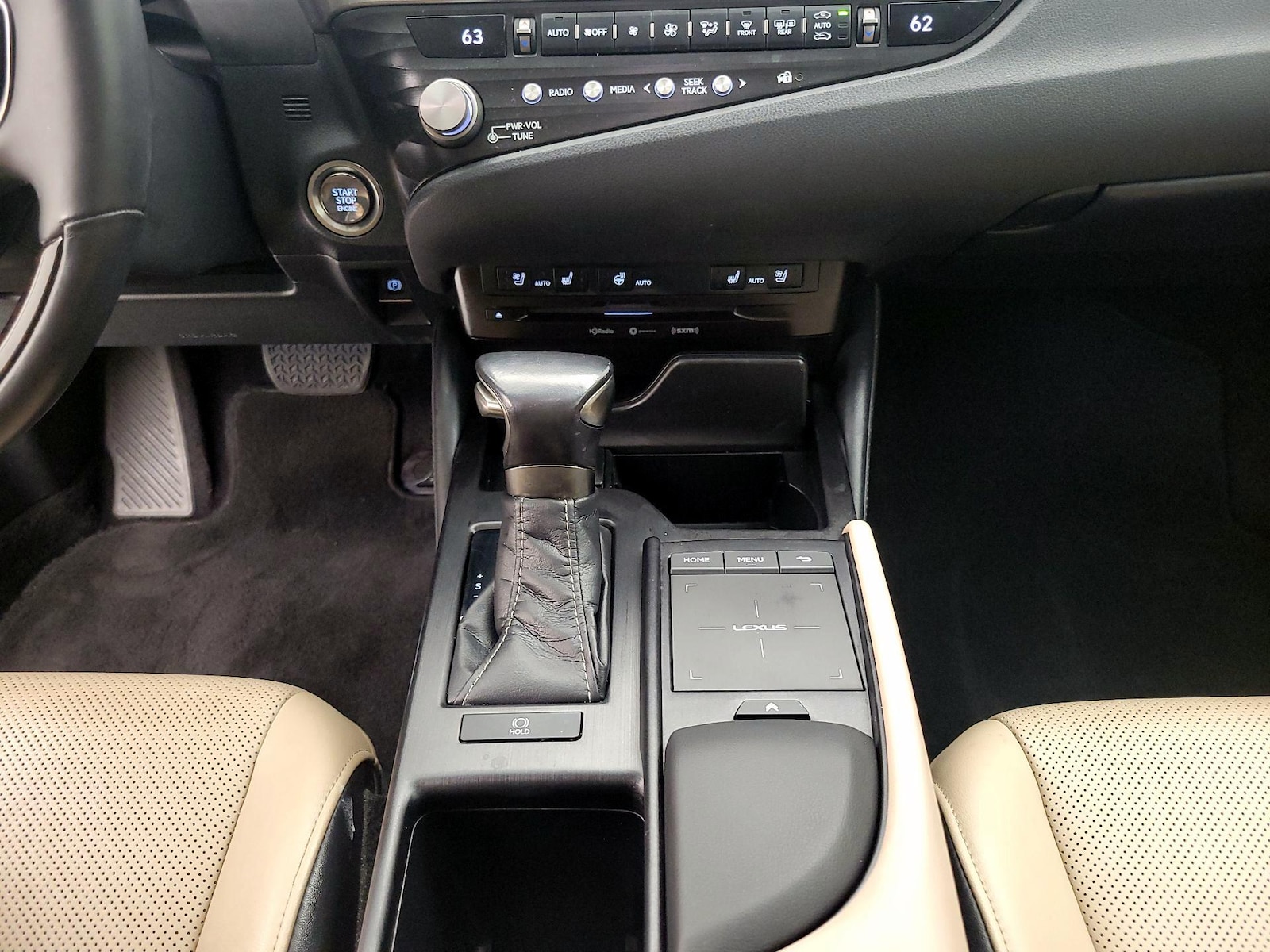 2021 Lexus ES 350 - Photo 8