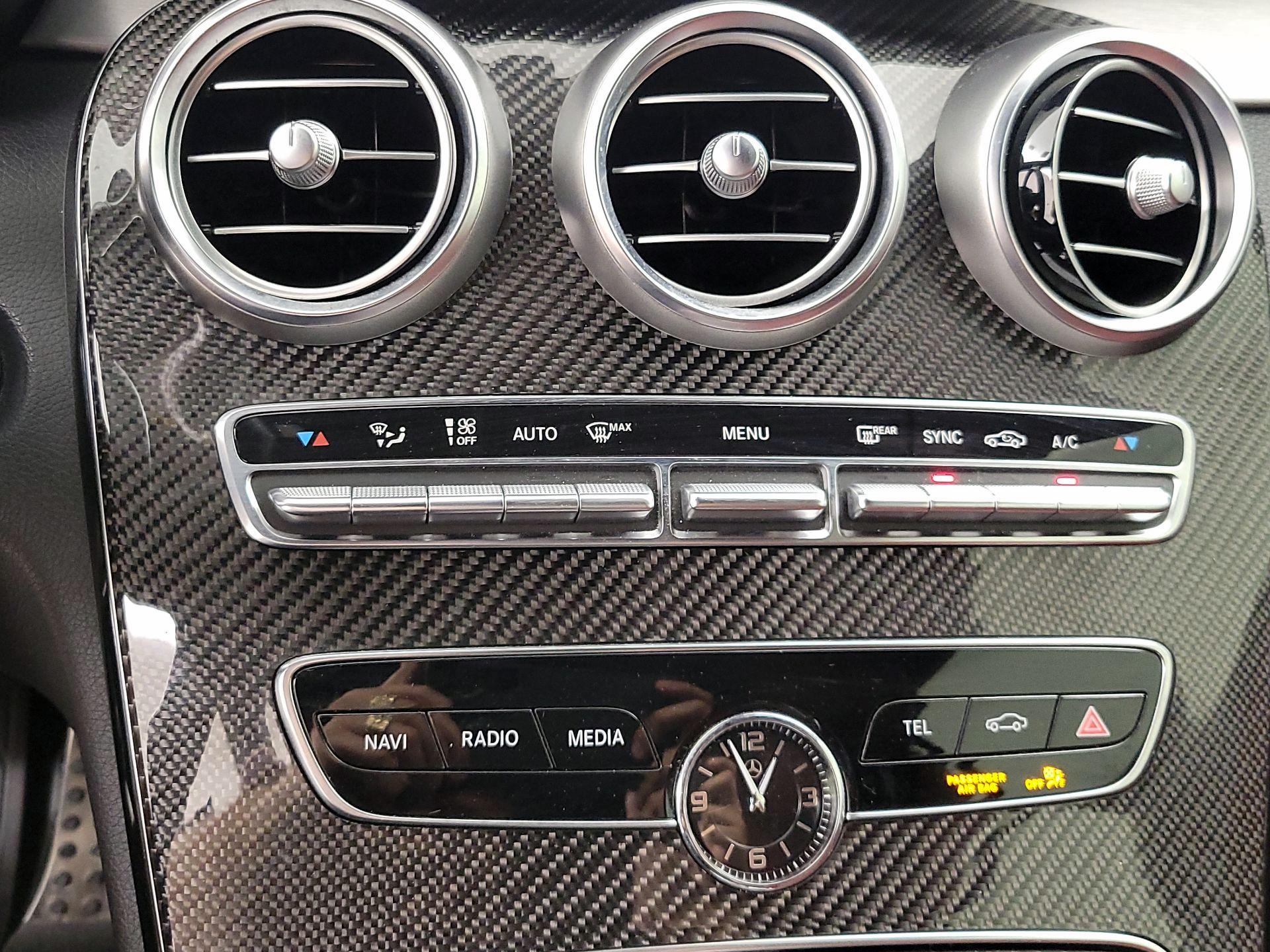 Thumbnail: 2019 Mercedes-Benz C-Class - 17