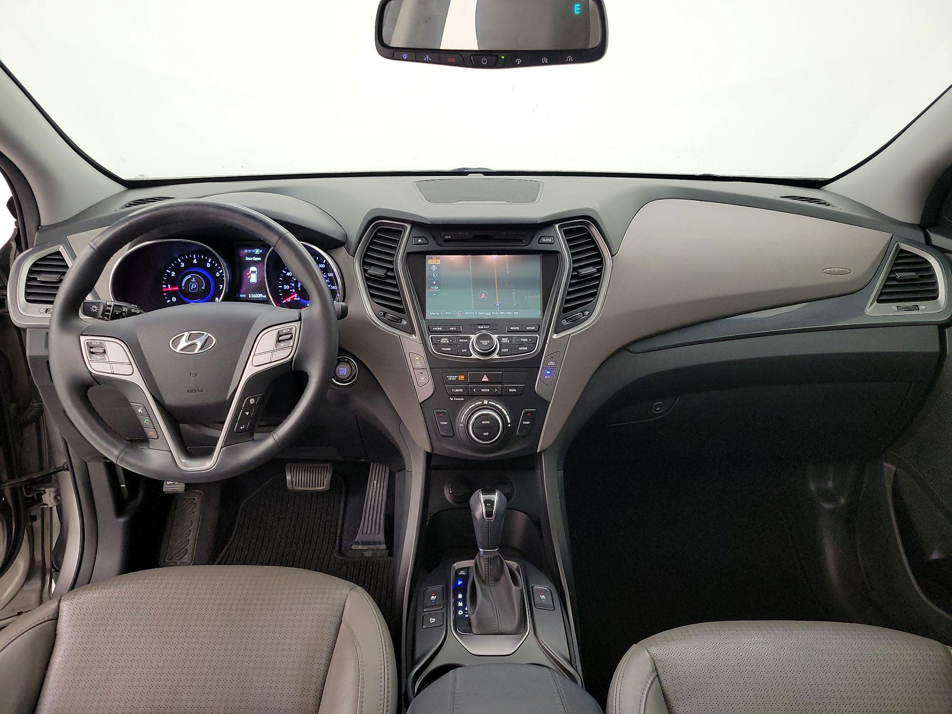 Thumbnail: 2016 Hyundai Santa Fe - 9