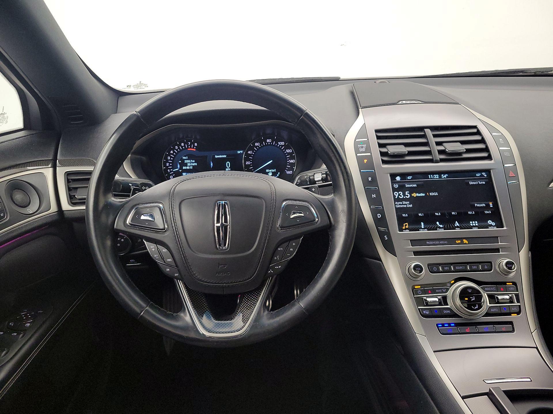 Thumbnail: 2018 Lincoln MKZ - 10