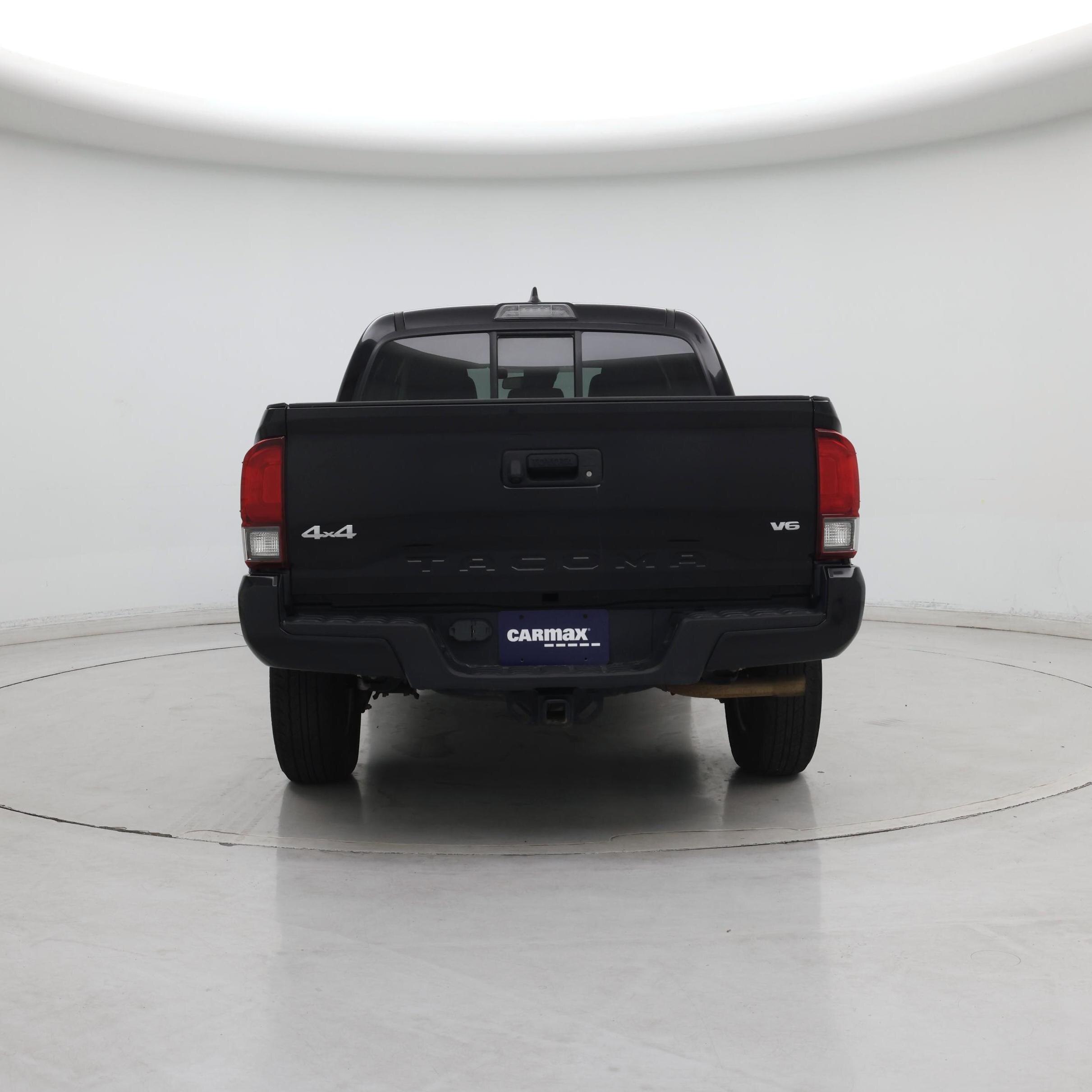Thumbnail: 2019 Toyota Tacoma - 6