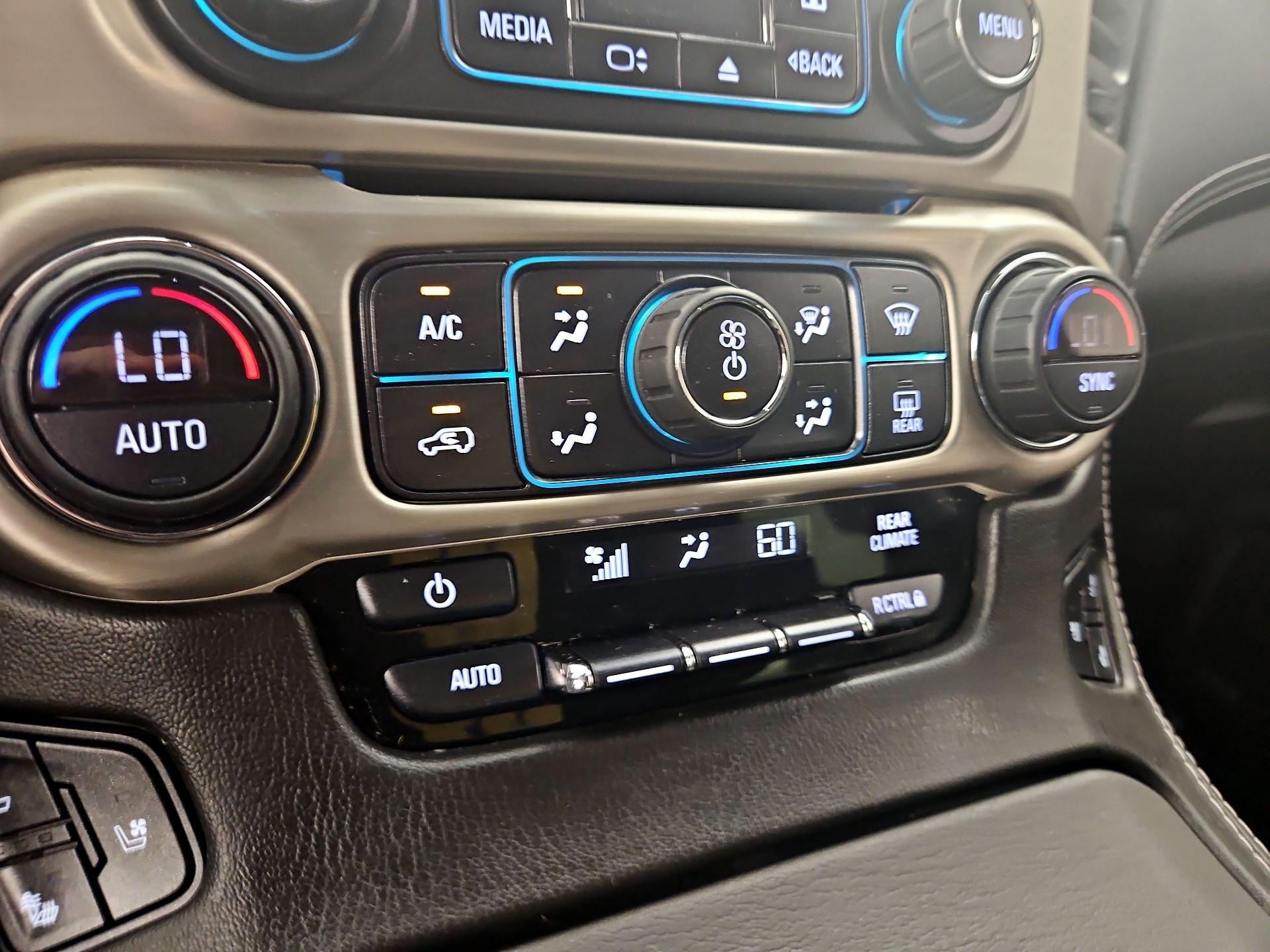 Thumbnail: 2020 GMC Yukon - 17