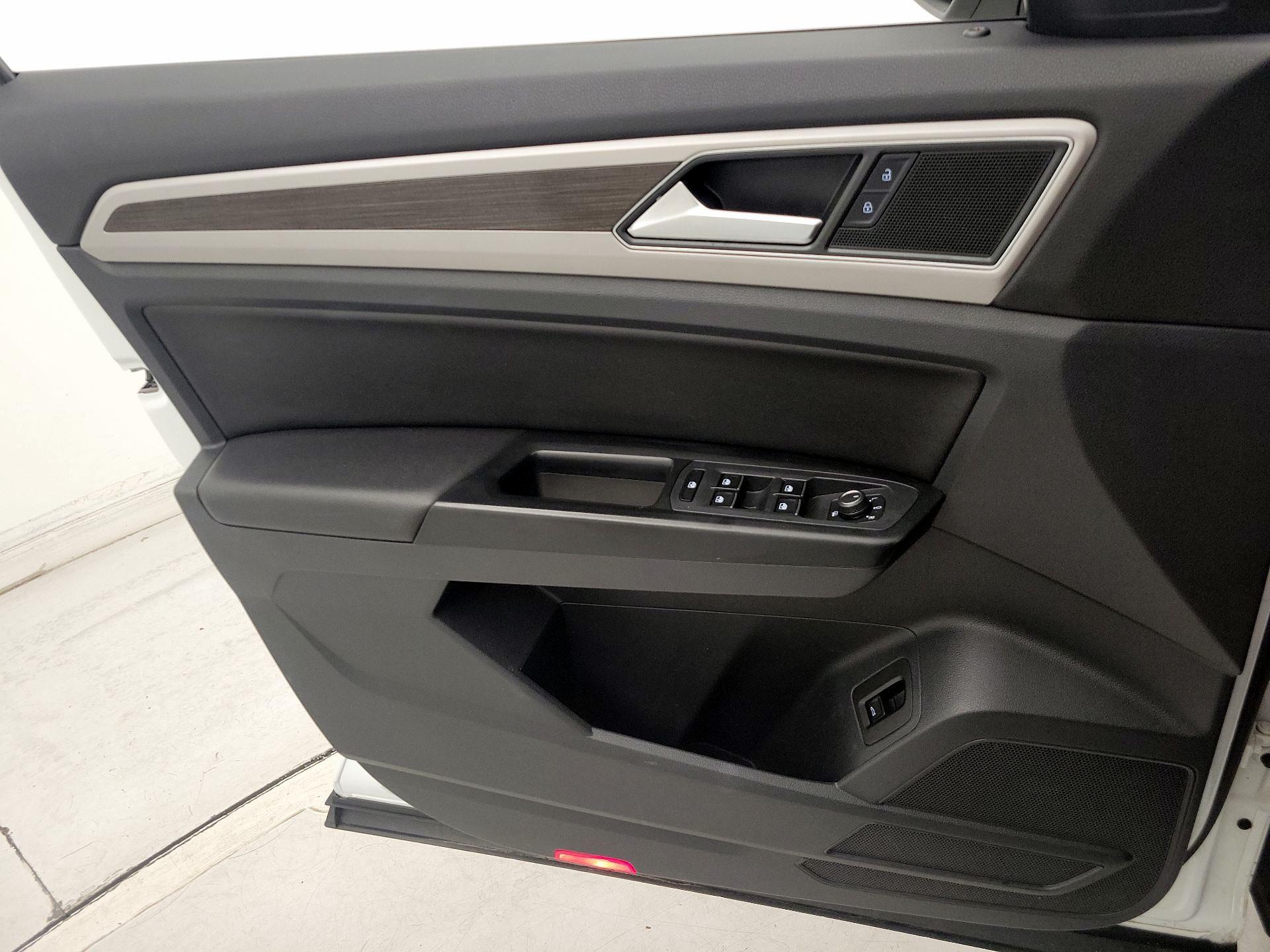 Thumbnail: 2019 Volkswagen Atlas - 12