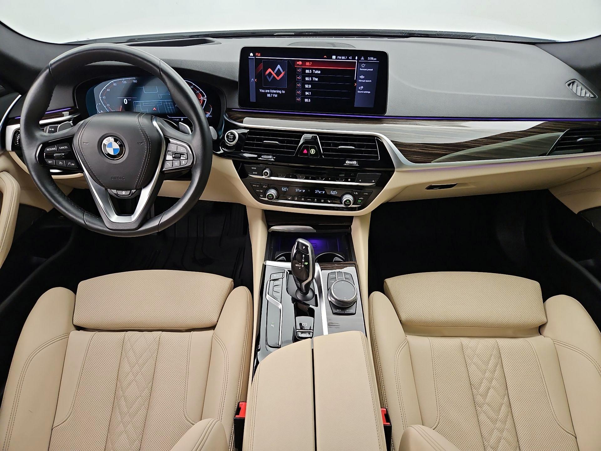 Thumbnail: 2022 BMW 5 Series - 9