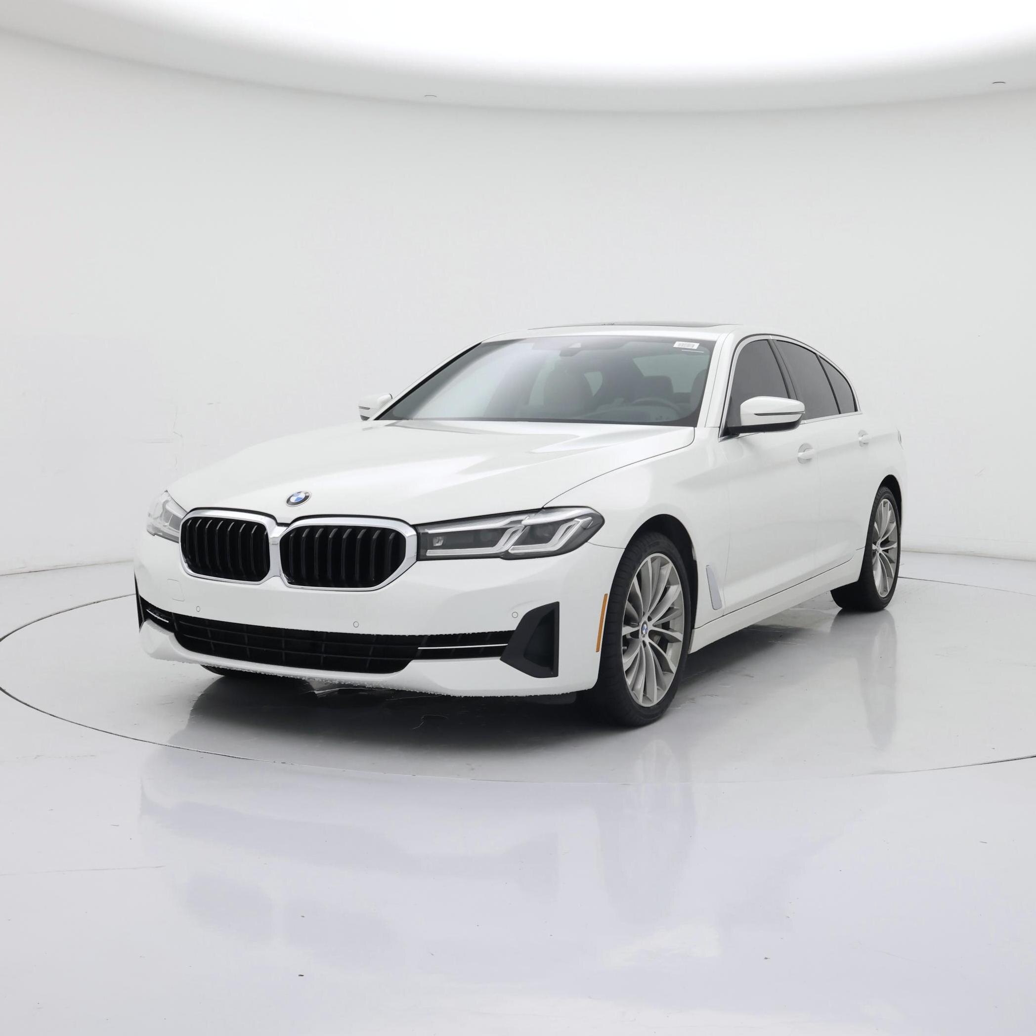 Thumbnail: 2022 BMW 5 Series - 4
