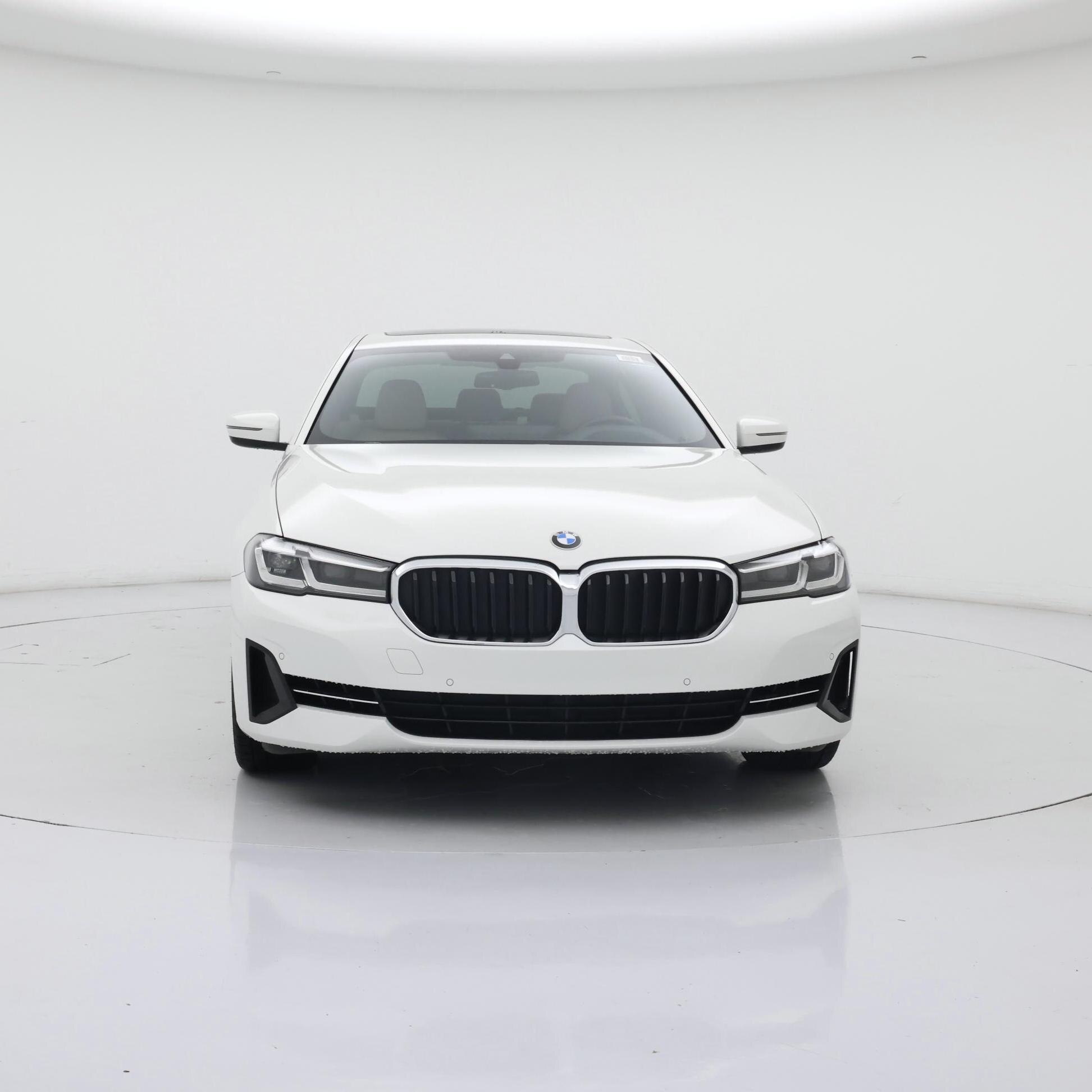 Thumbnail: 2022 BMW 5 Series - 5