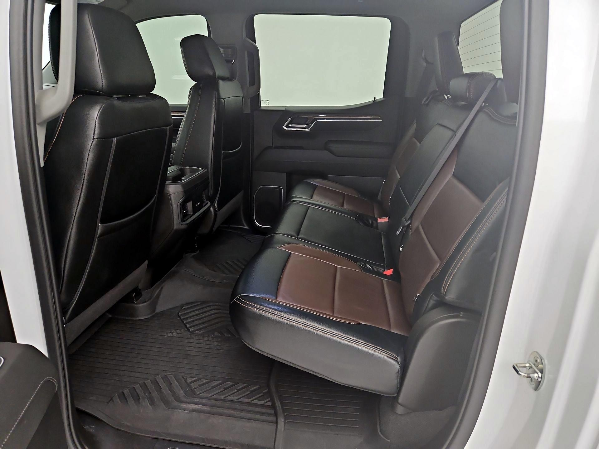 Thumbnail: 2023 Chevrolet Silverado 1500 - 19
