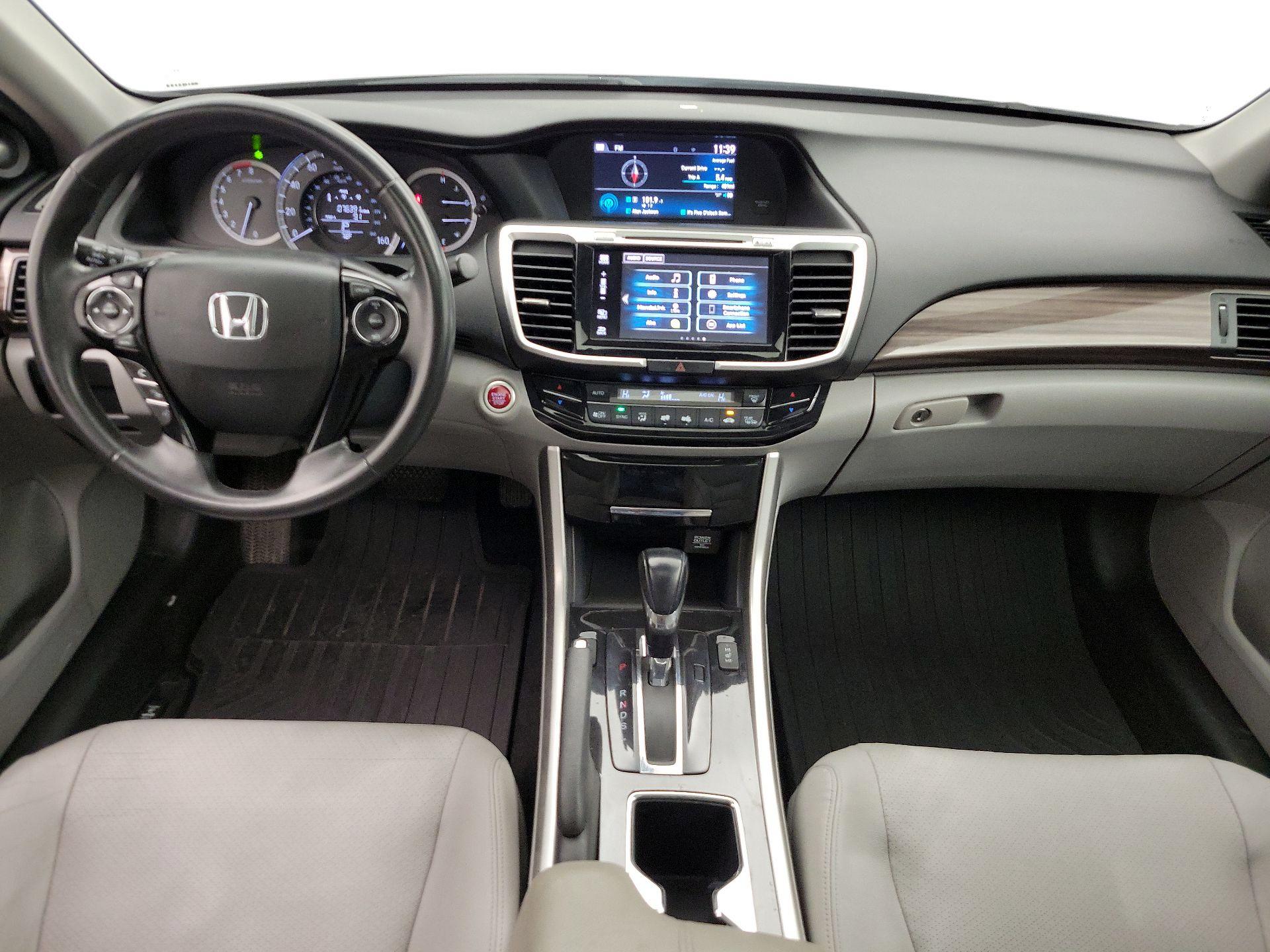 Thumbnail: 2016 Honda Accord - 9