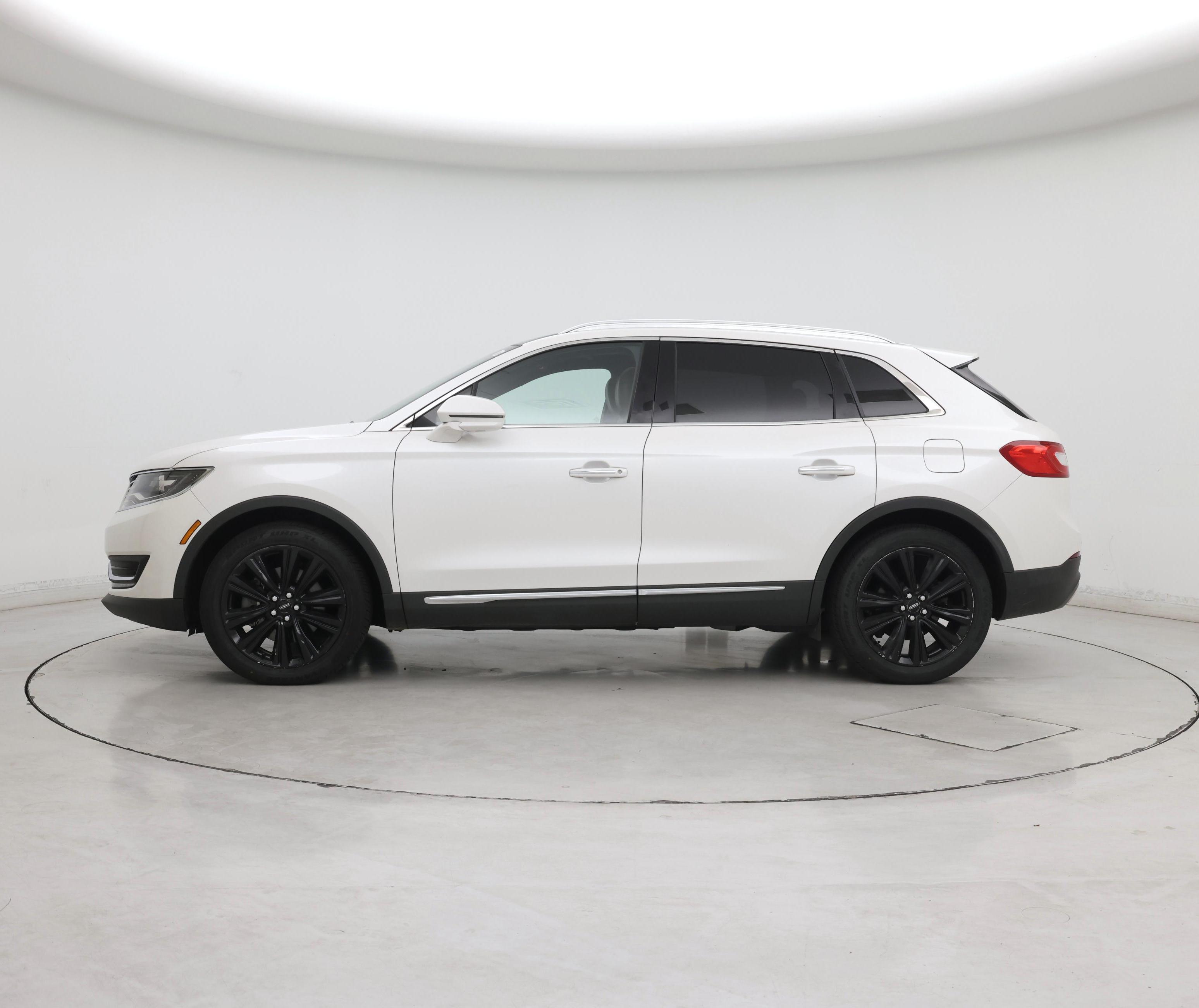 Thumbnail: 2016 Lincoln MKX - 3