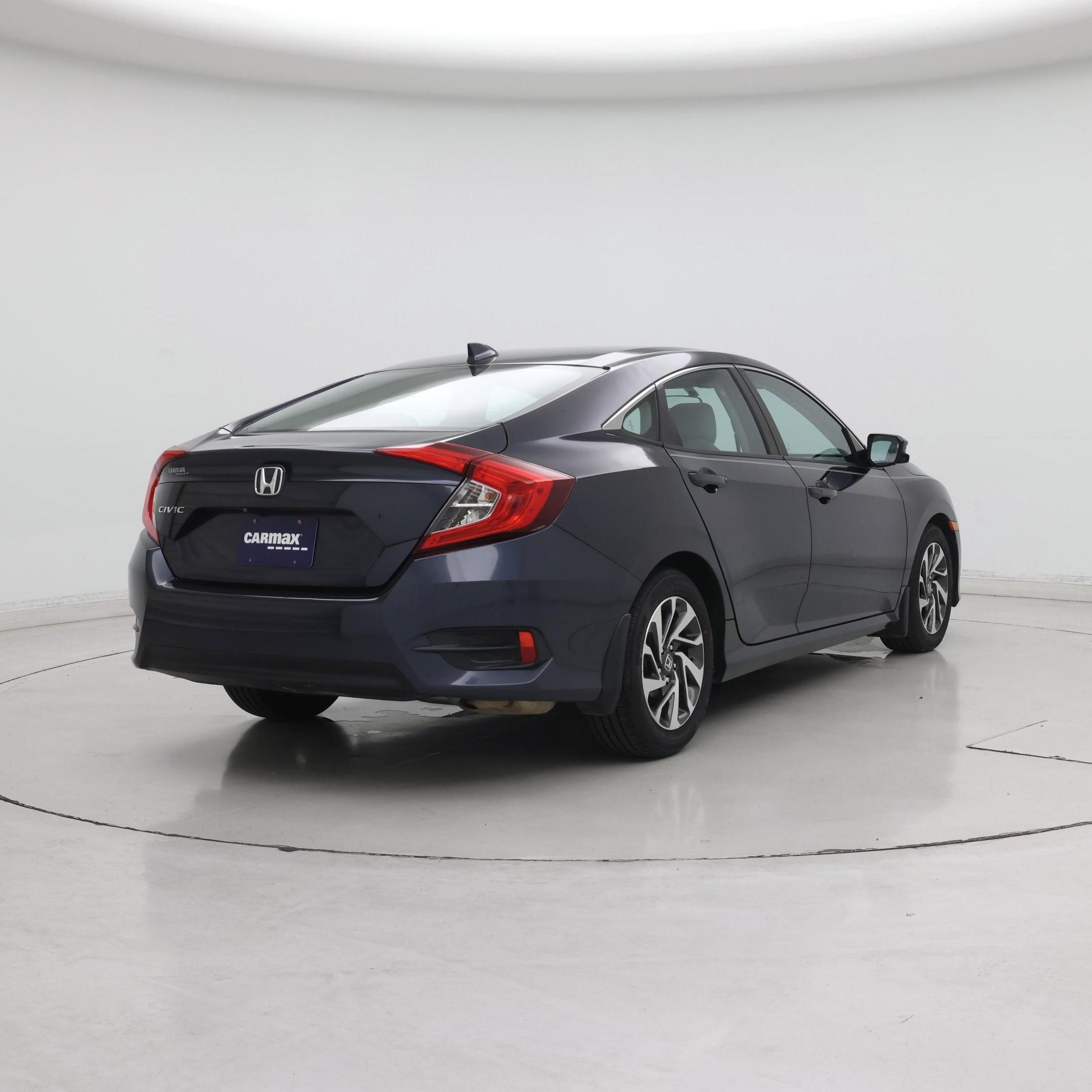 Thumbnail: 2017 Honda Civic - 8