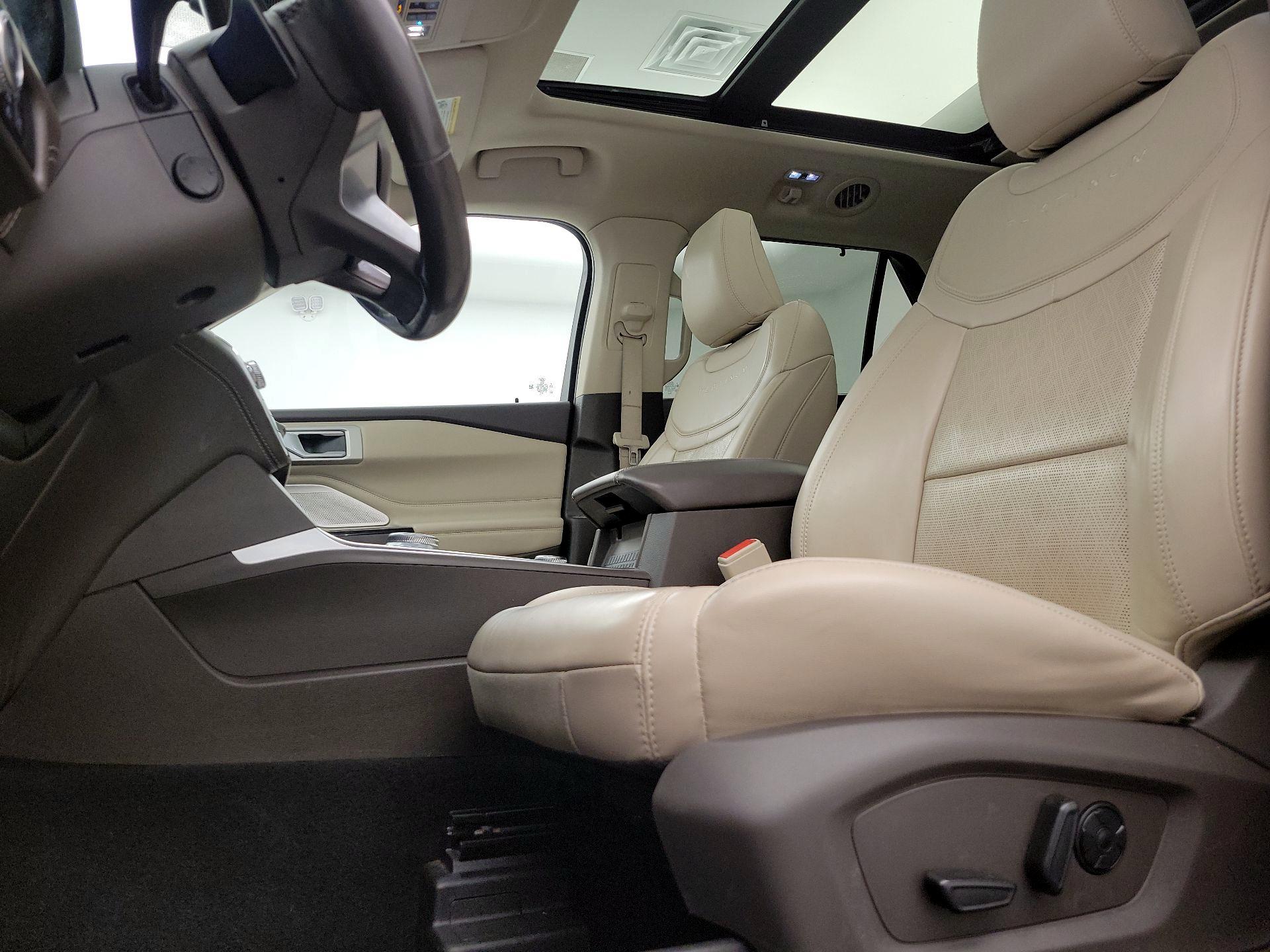 Thumbnail: 2021 Ford Explorer - 11