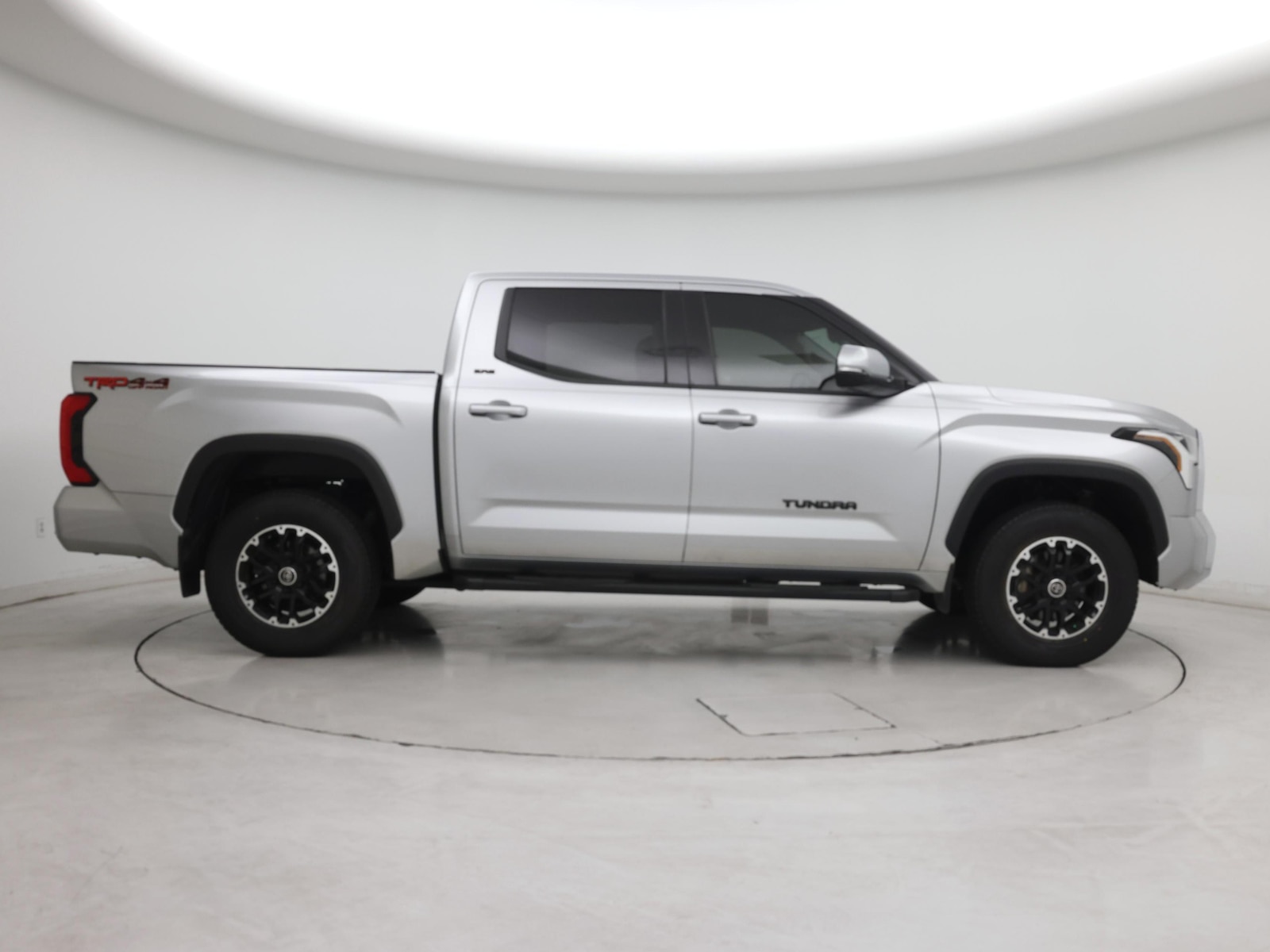 2023 Toyota Tundra SR5 - Photo 8
