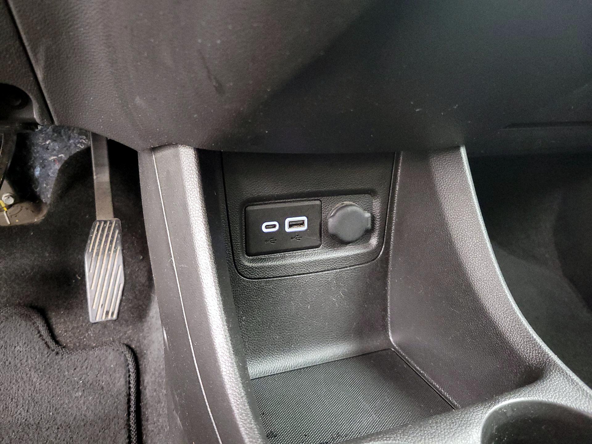Thumbnail: 2020 Chevrolet Spark - 18