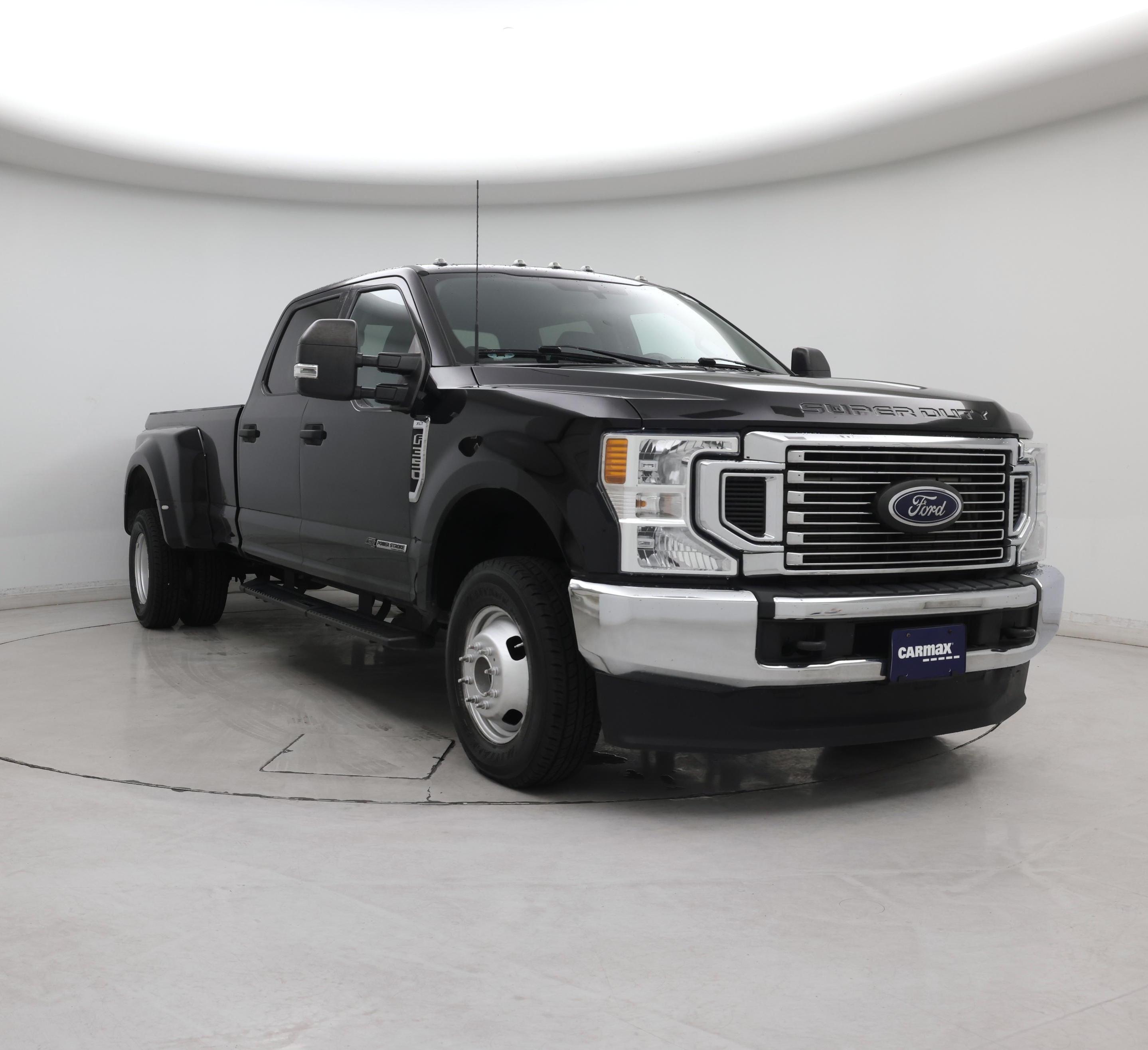 Black 2022 Ford F-350 Super Duty Pickup Truck Four-Wheel Drive Automatic