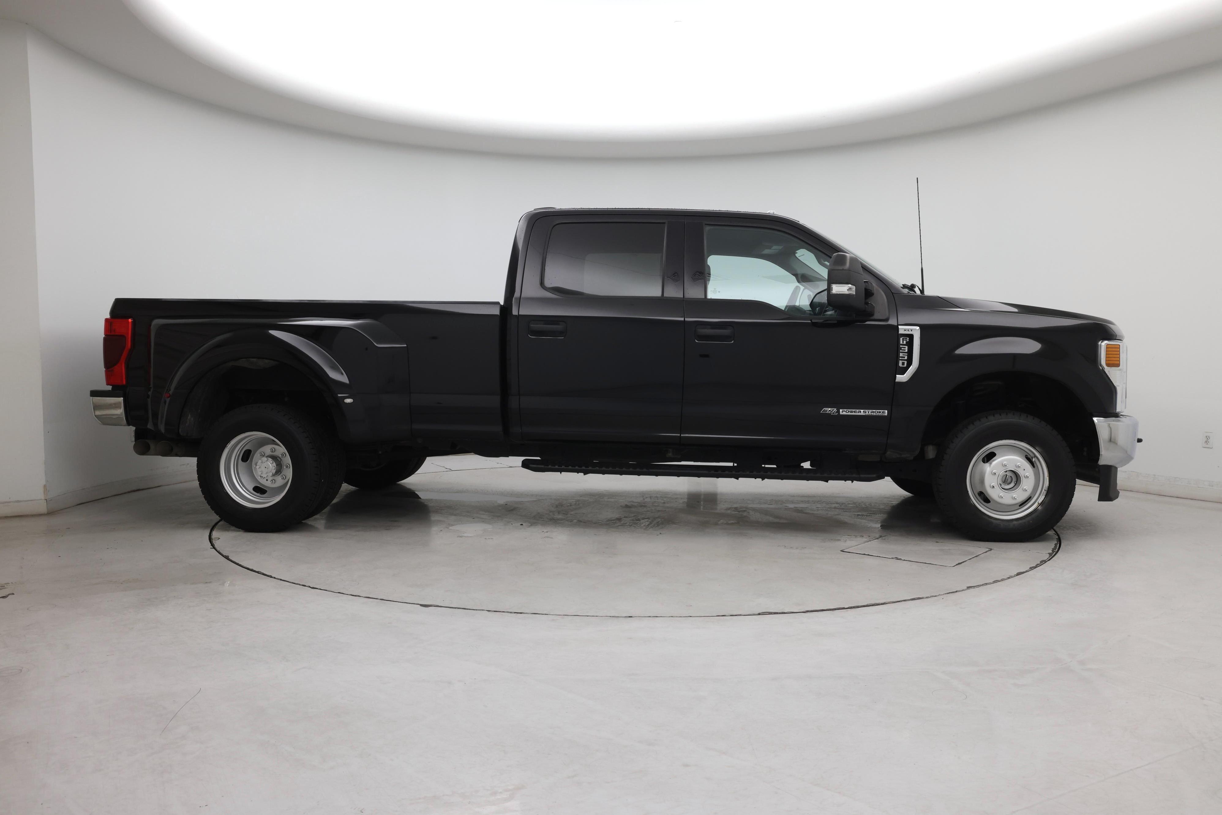 Thumbnail: 2022 Ford F-350 - 7