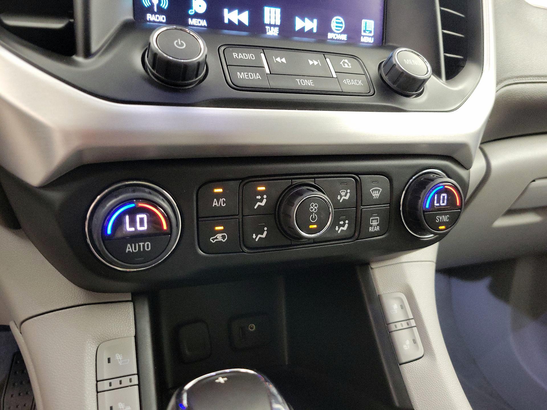 Thumbnail: 2019 GMC Acadia - 17