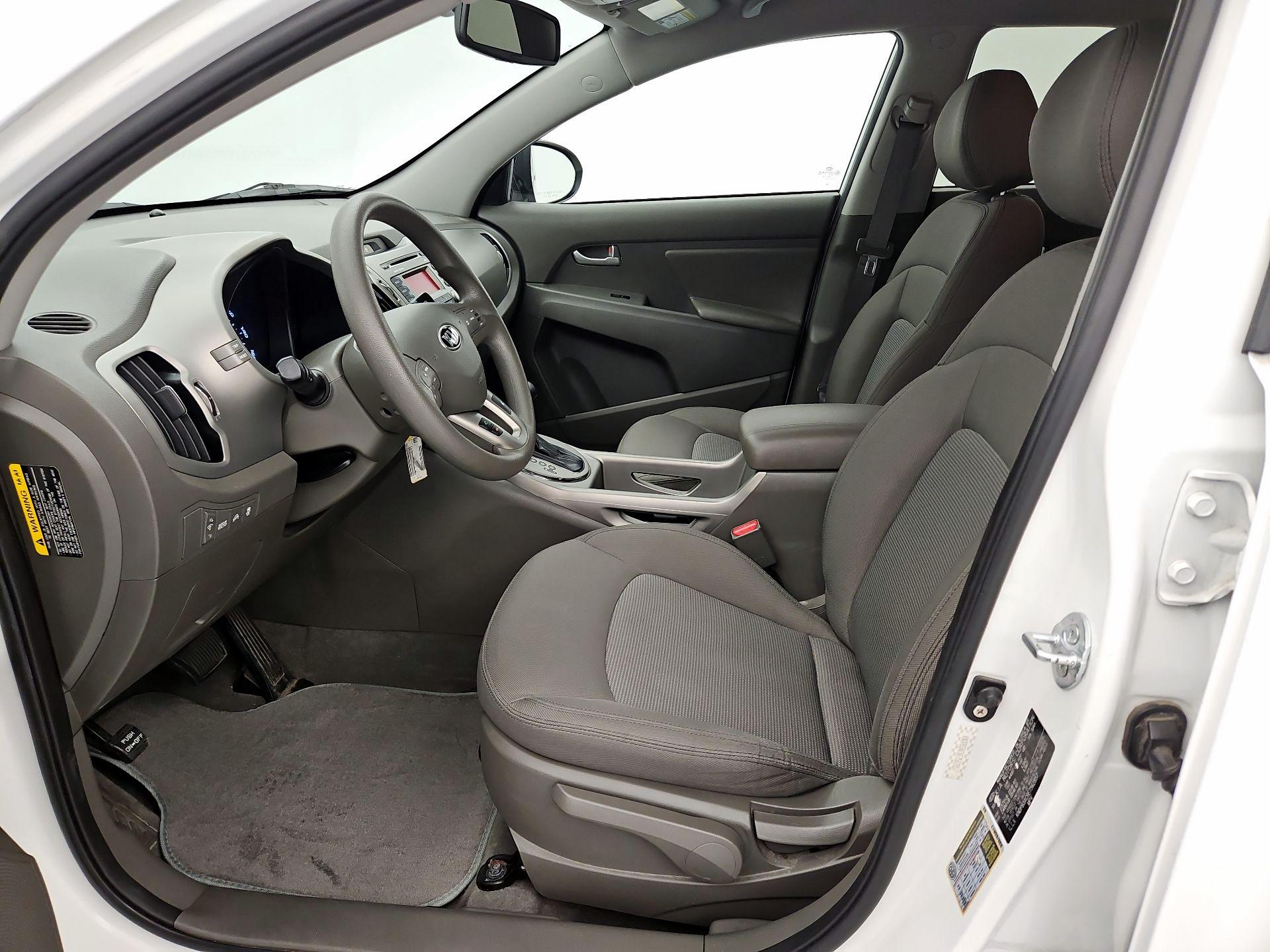 Thumbnail: 2014 Kia Sportage - 11