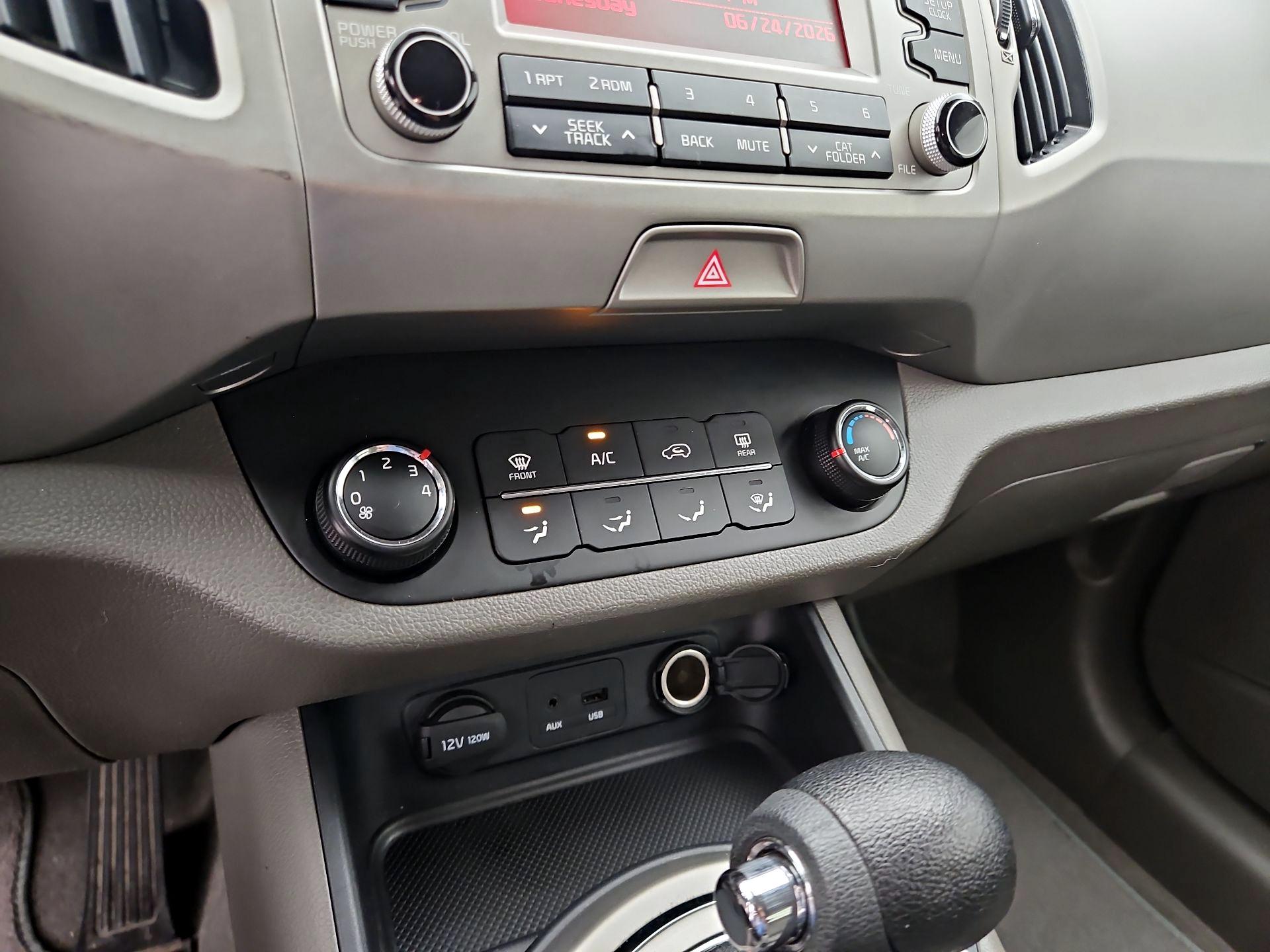 Thumbnail: 2014 Kia Sportage - 15