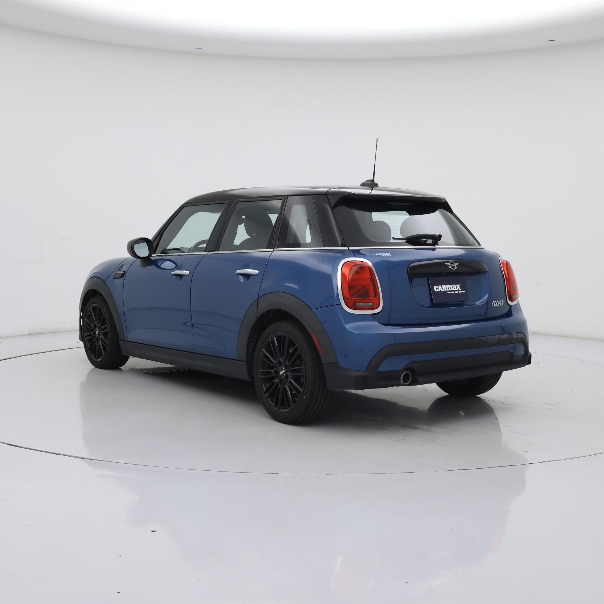 Thumbnail: 2022 MINI Cooper Hardtop - 2