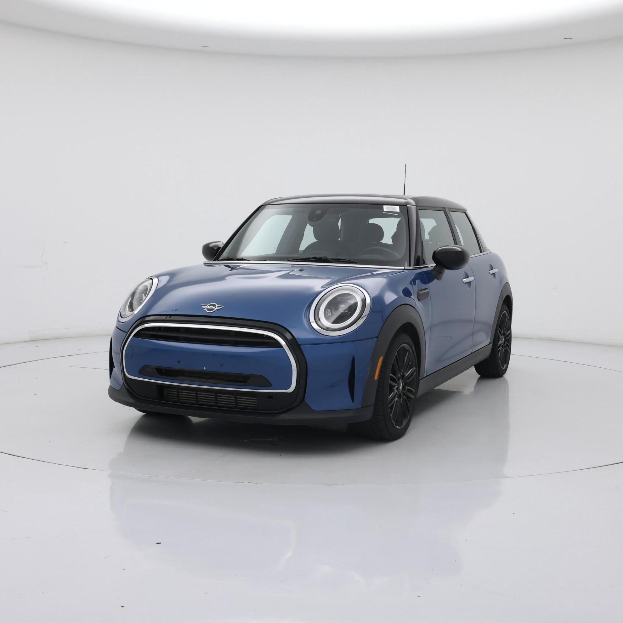 Thumbnail: 2022 MINI Cooper Hardtop - 4