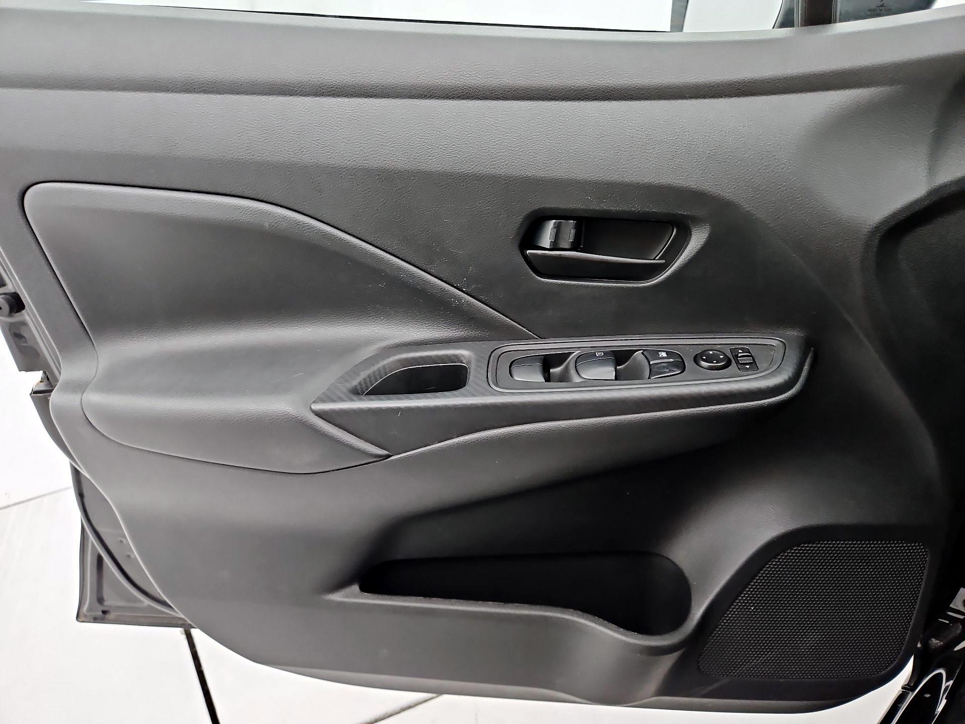 Thumbnail: 2020 Nissan Versa - 12
