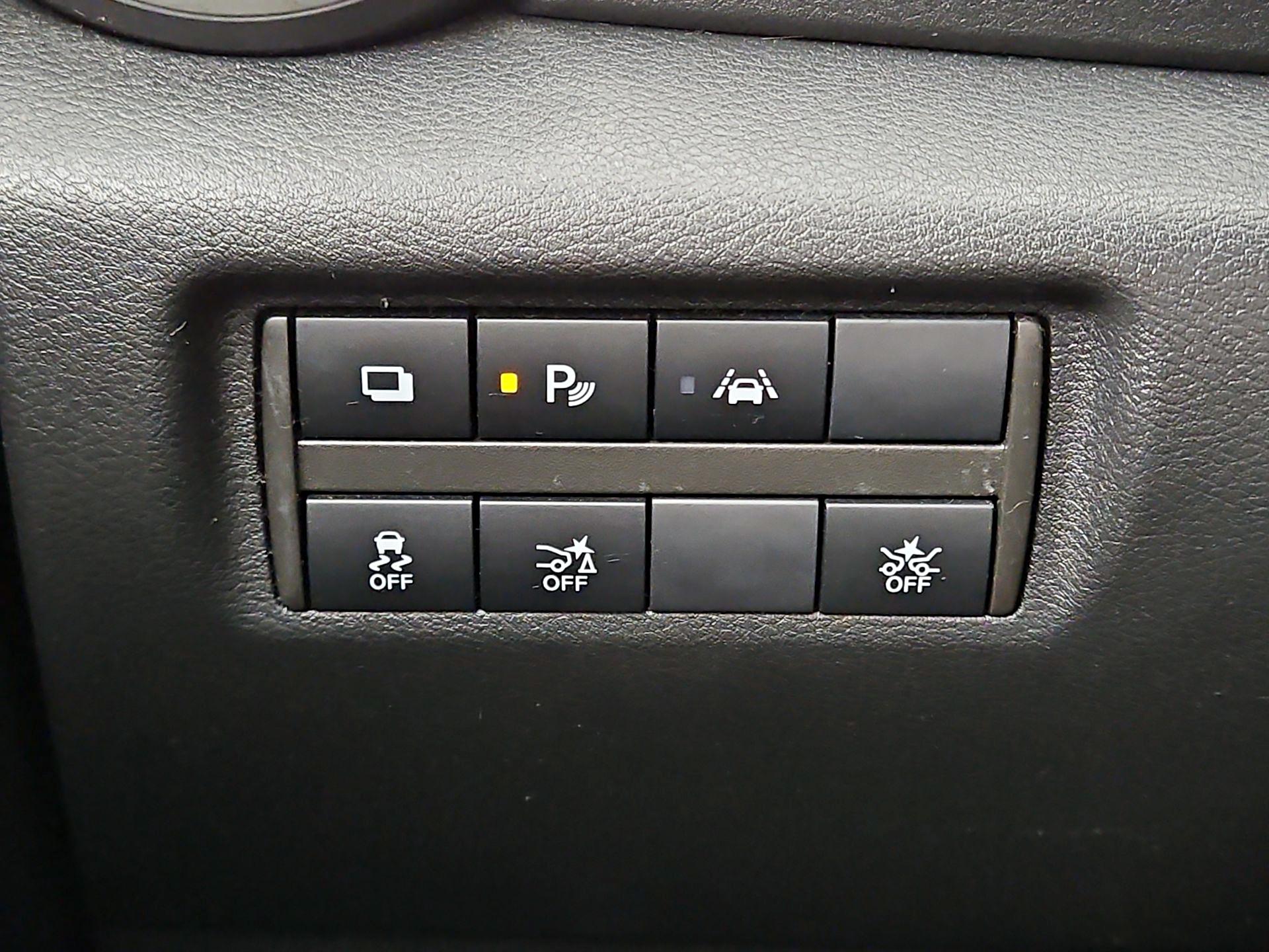 Thumbnail: 2020 Nissan Versa - 13