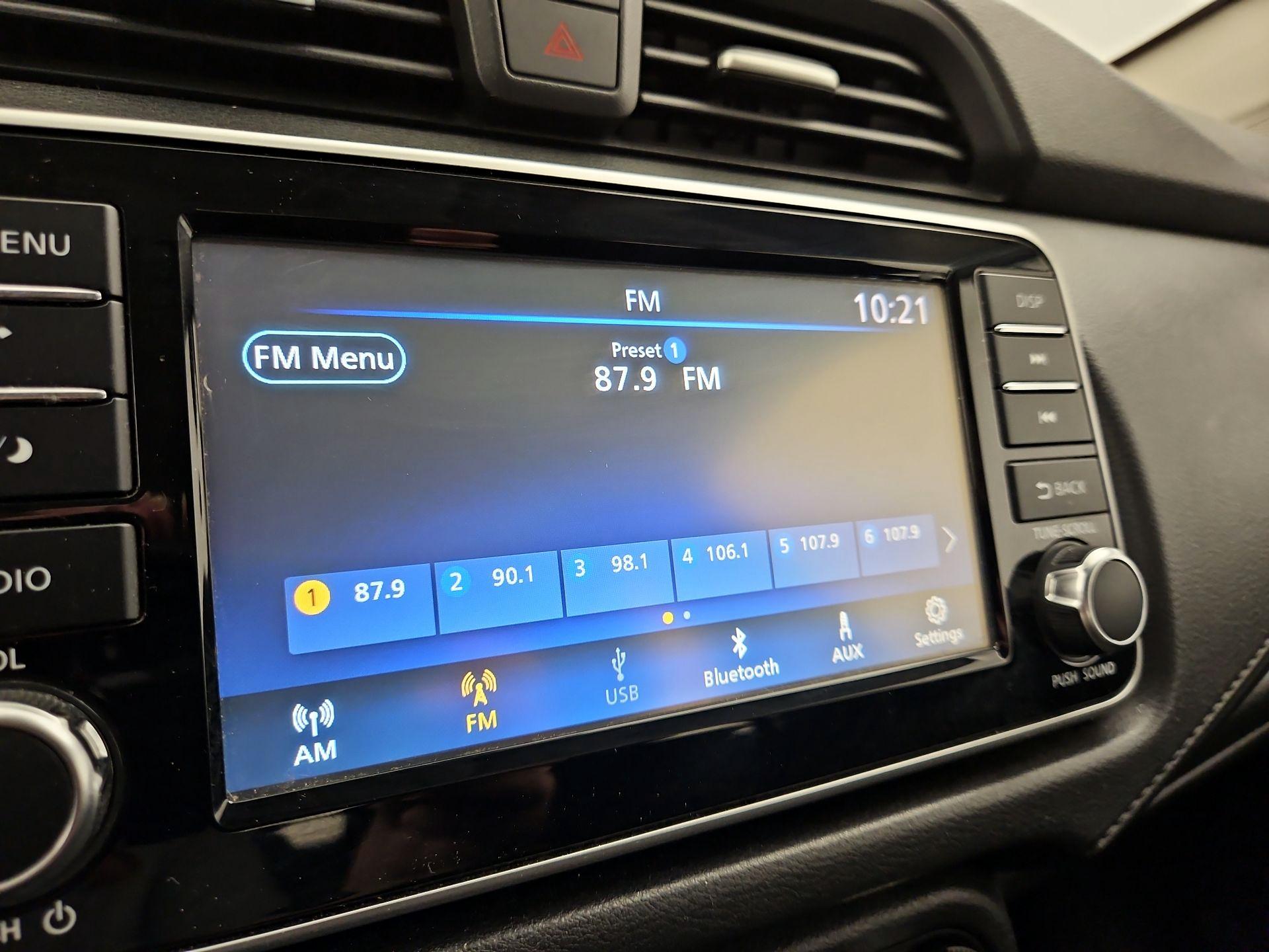 Thumbnail: 2020 Nissan Versa - 15