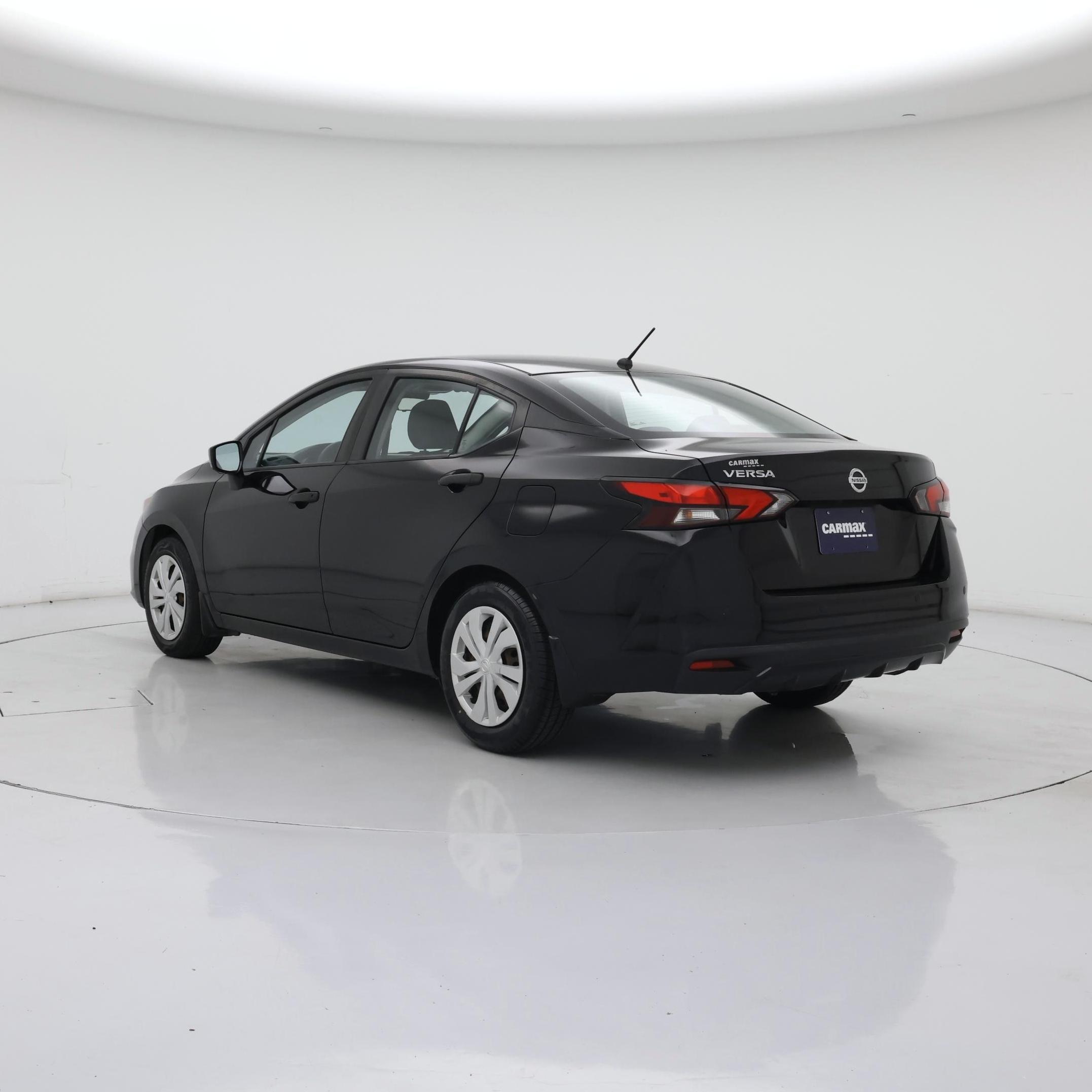Thumbnail: 2020 Nissan Versa - 2