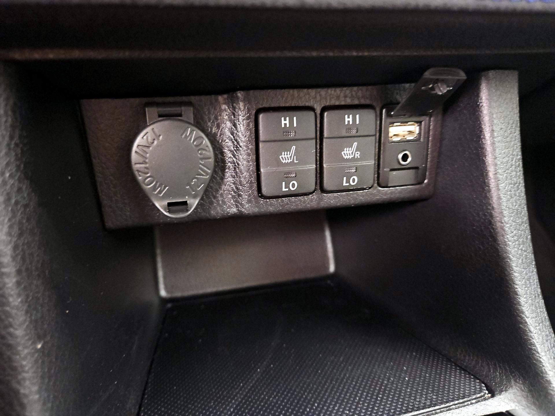 Thumbnail: 2019 Toyota Corolla - 18