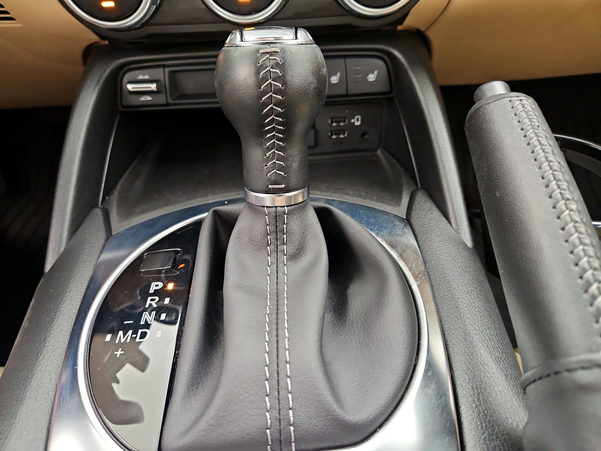 Thumbnail: 2020 Mazda MX-5 Miata - 18