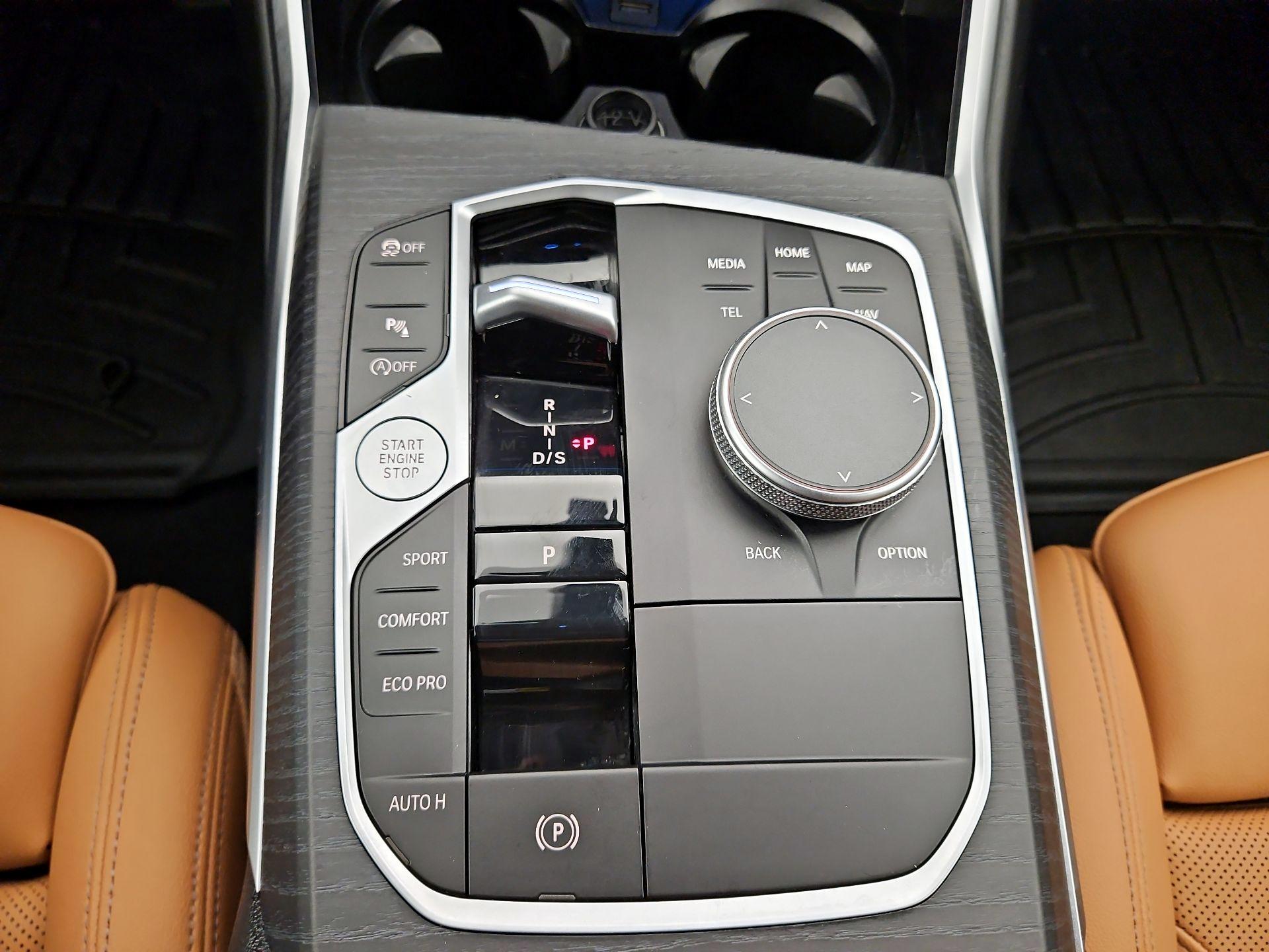 Thumbnail: 2025 BMW 4 Series - 18