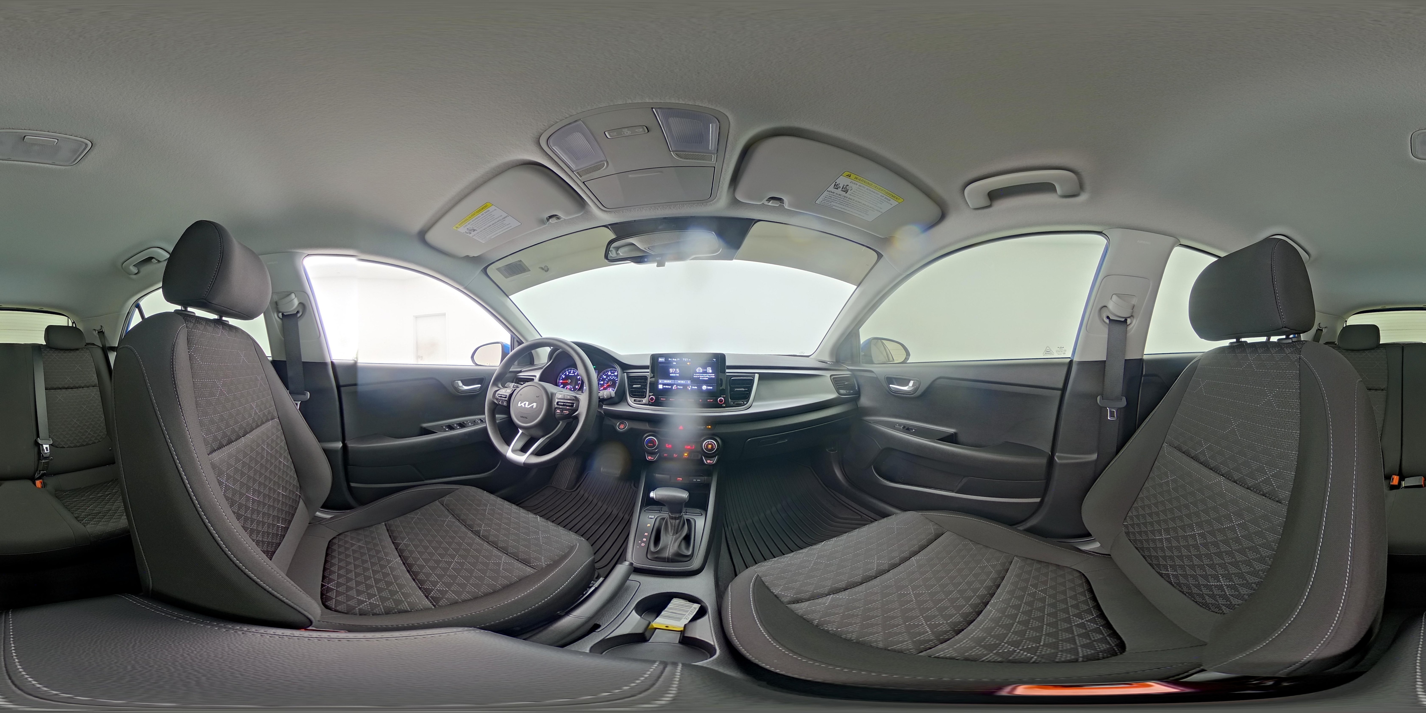 2023 Kia Rio 5-Door S - Photo 24