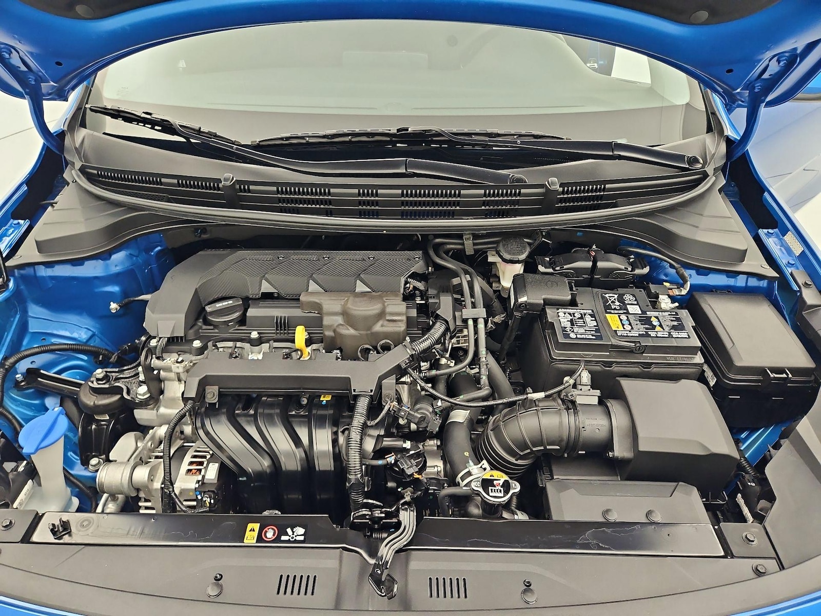 2023 Kia Rio 5-Door S - Photo 22