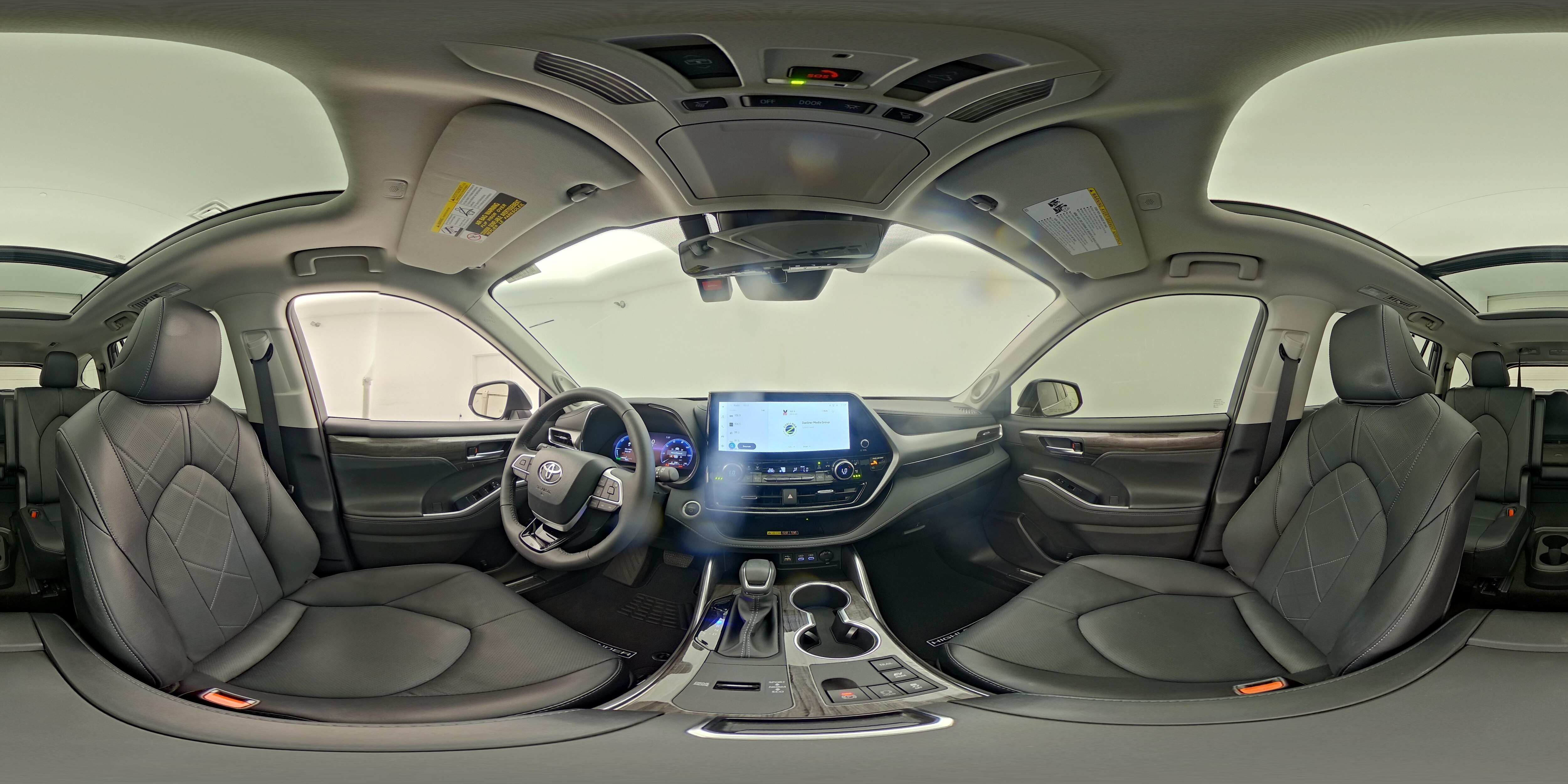 2026 Toyota Highlander Platinum - Photo 27